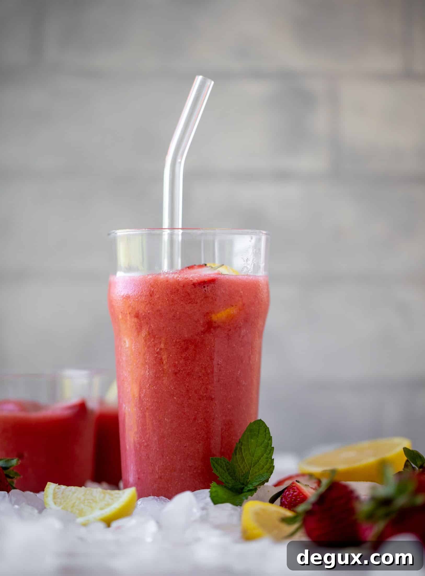 2 ingredient frozen strawberry lemonade