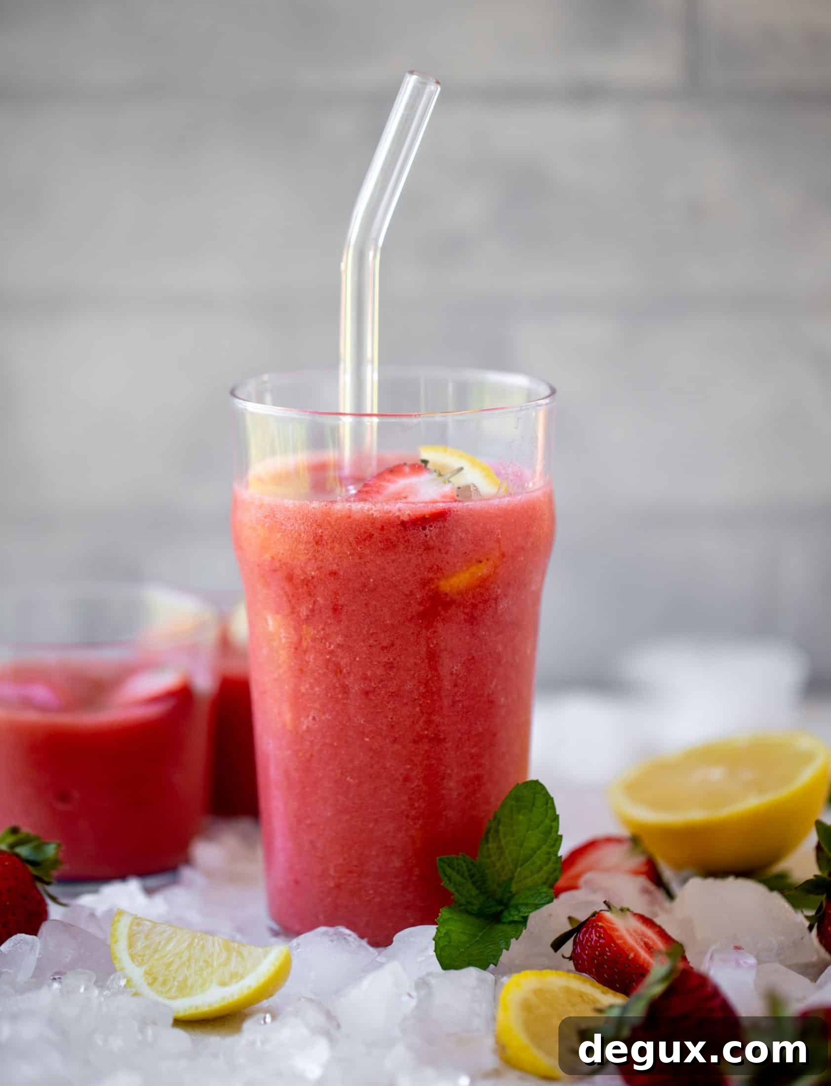 2 ingredient frozen strawberry lemonade