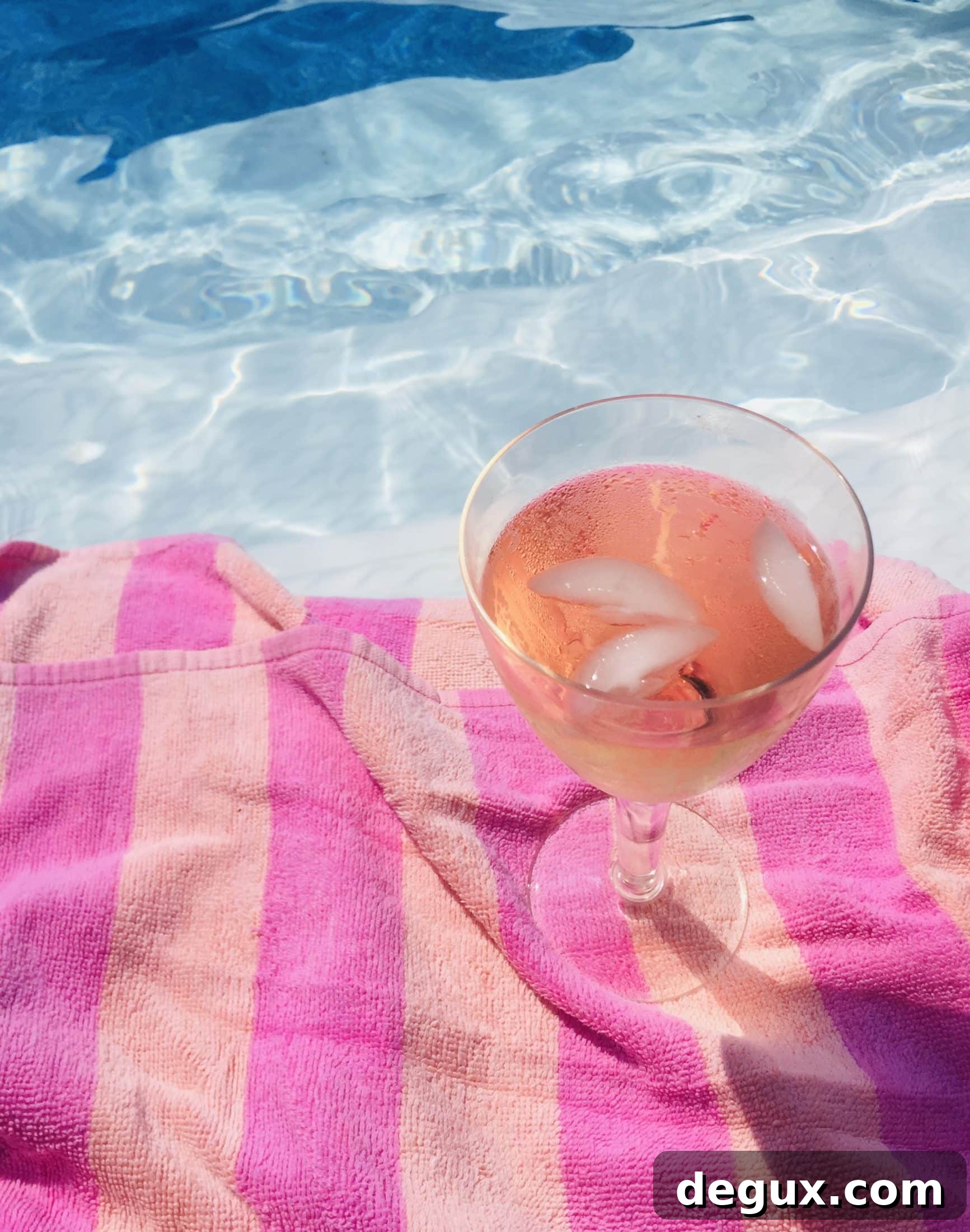 Summer Fridays Volume 11: Seasonal Picks & Must-Have Looks 2 summer fridays