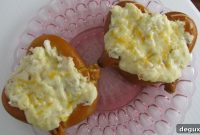 Savory Crab-Stuffed Pretzels: A Seafood Twist on a Classic