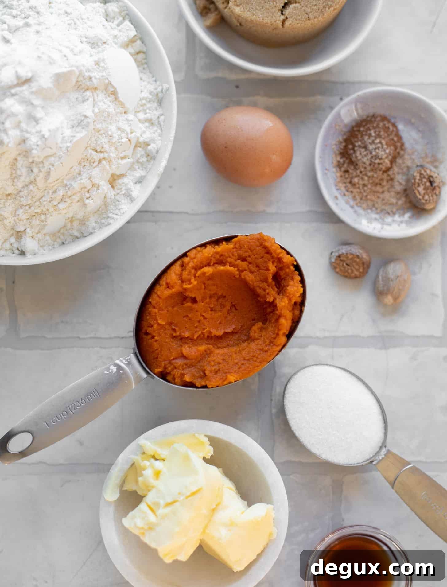 Brown Butter Pumpkin Cookies with Vanilla Icing 3 pumpkin cookie ingredients