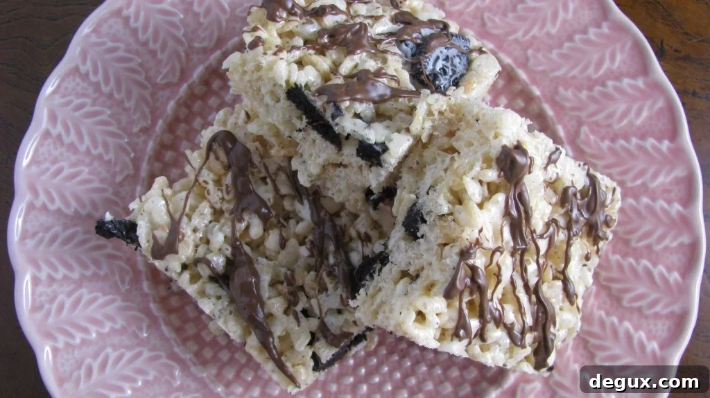 Cookies and Cream Crispy Treats