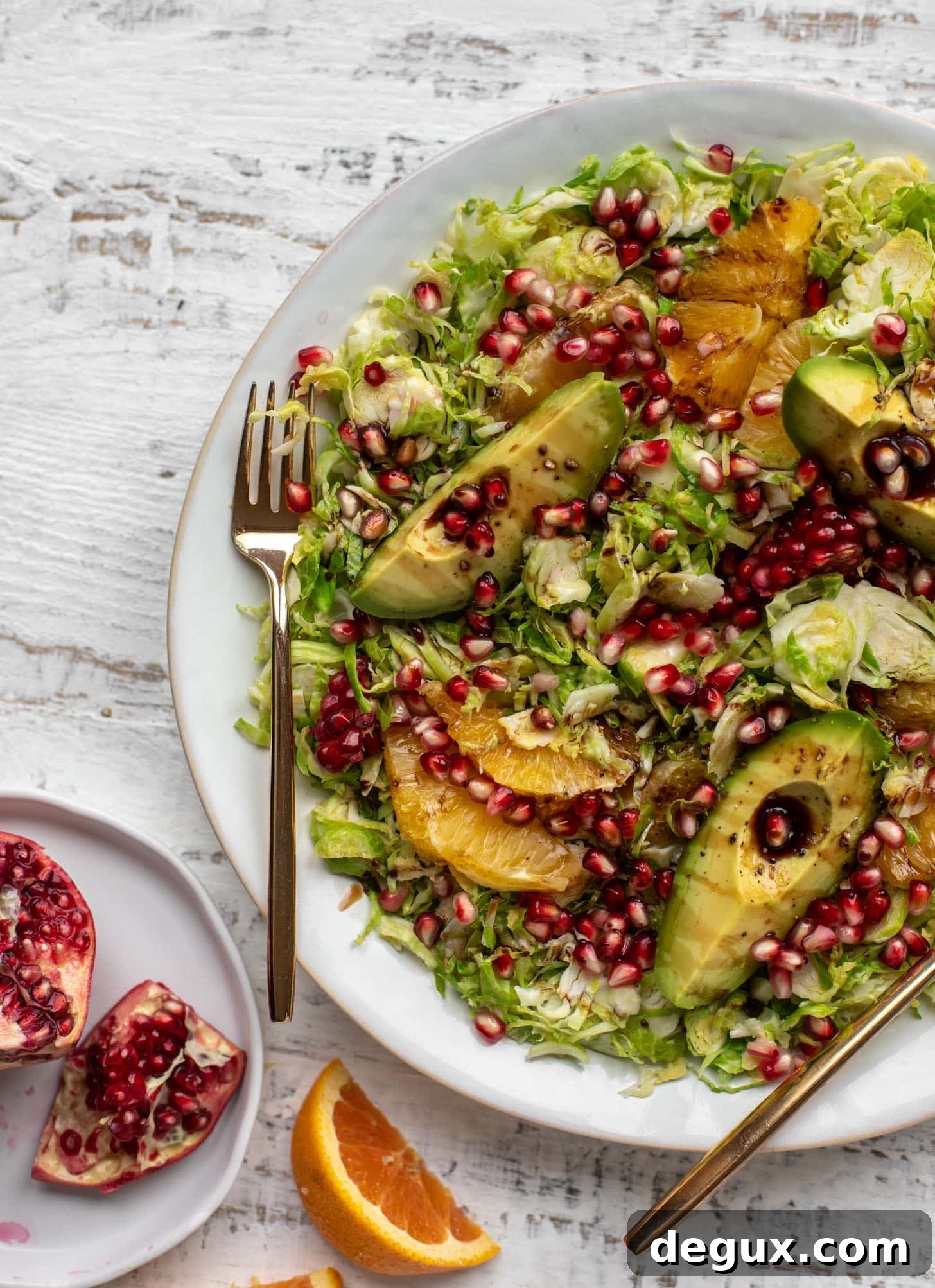 Citrus Shredded Brussels Sprouts Salad with Avocado & Pomegranate 9 shredded citrus brussels sprouts salad with avocado and pomegranate