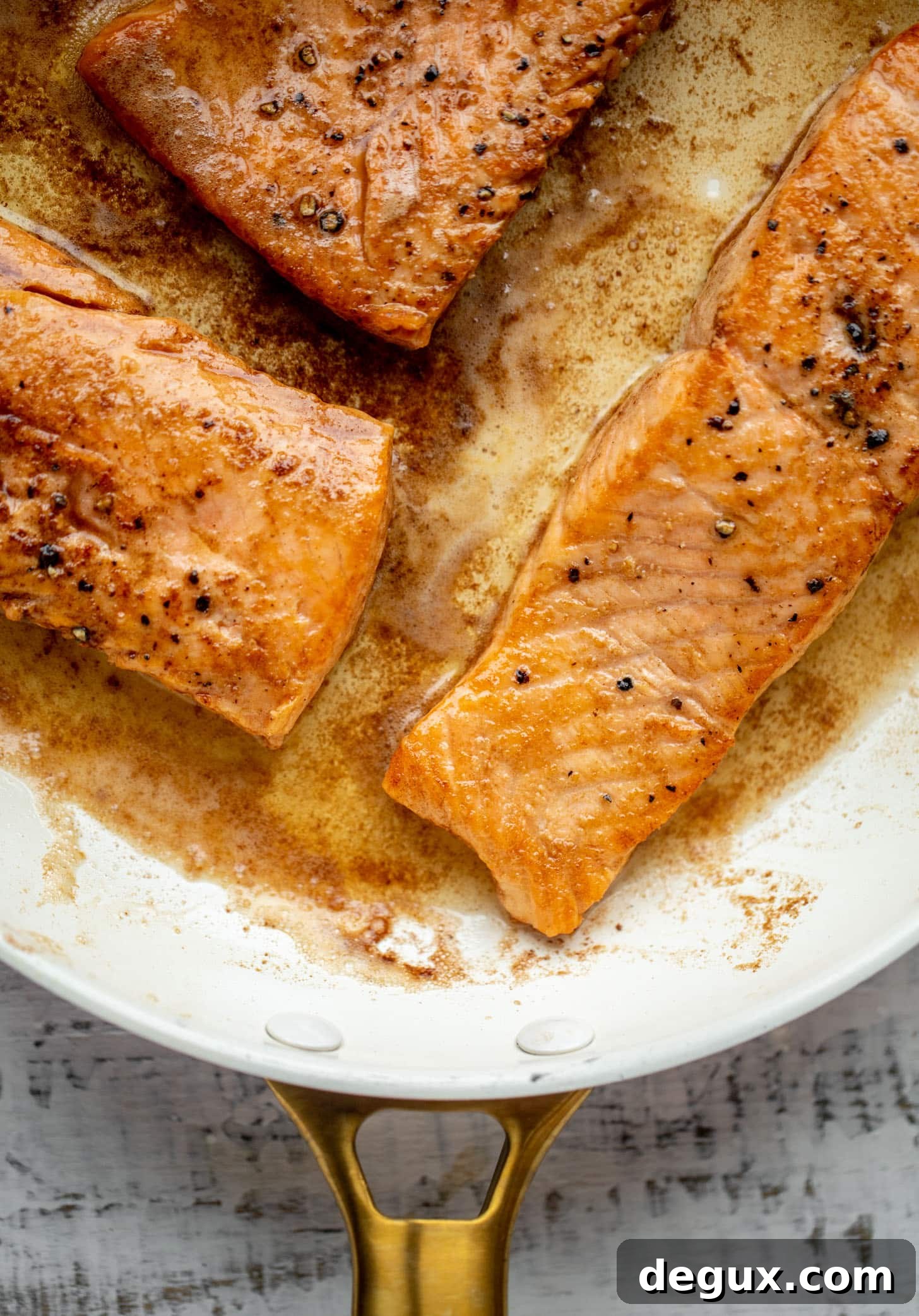 Lemon Brown Butter Salmon Recipe: Crisped Skin & Tangy Sauce 4 salmon cooked in brown butter