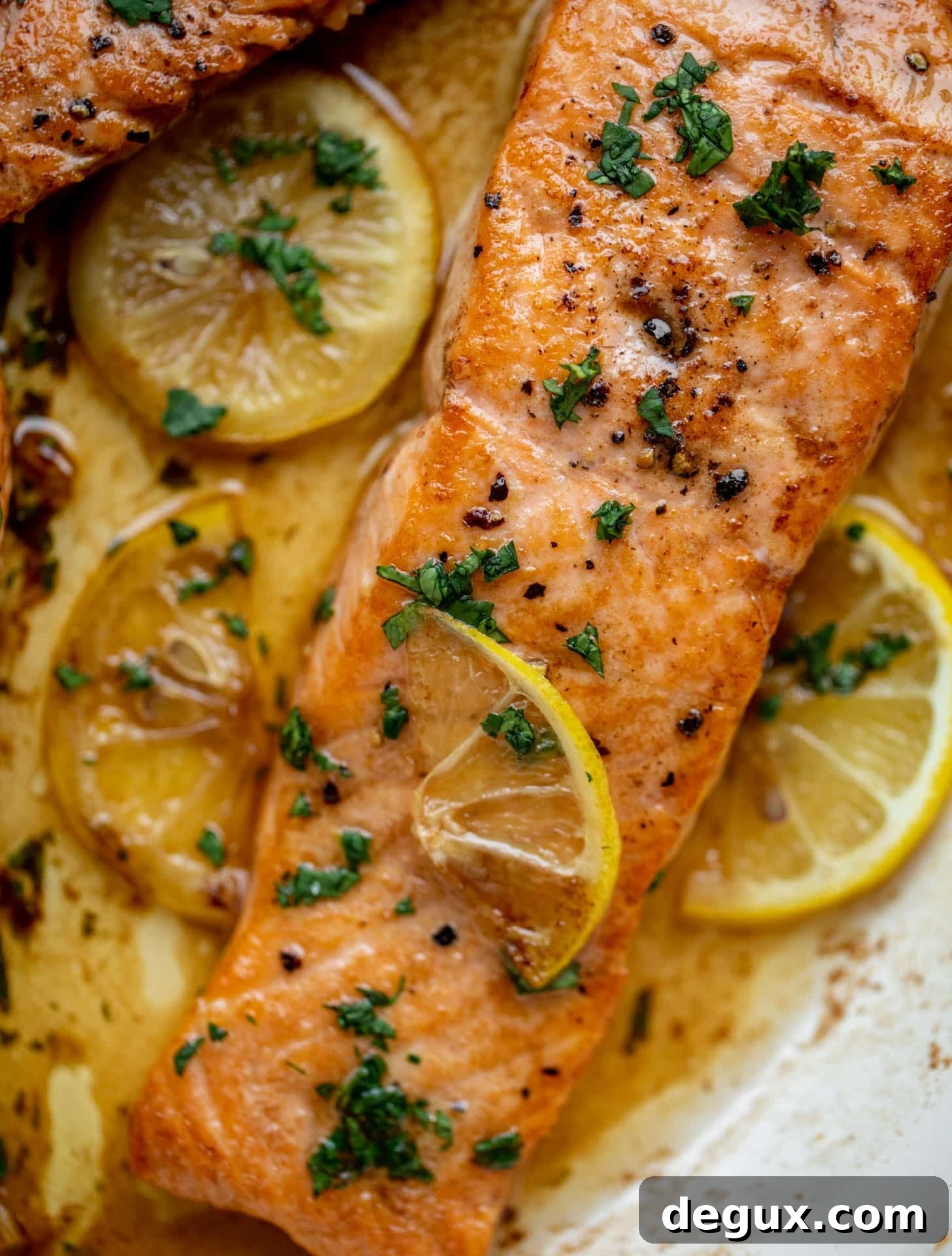 Lemon Brown Butter Salmon Recipe: Crisped Skin & Tangy Sauce 7 lemon brown butter salmon