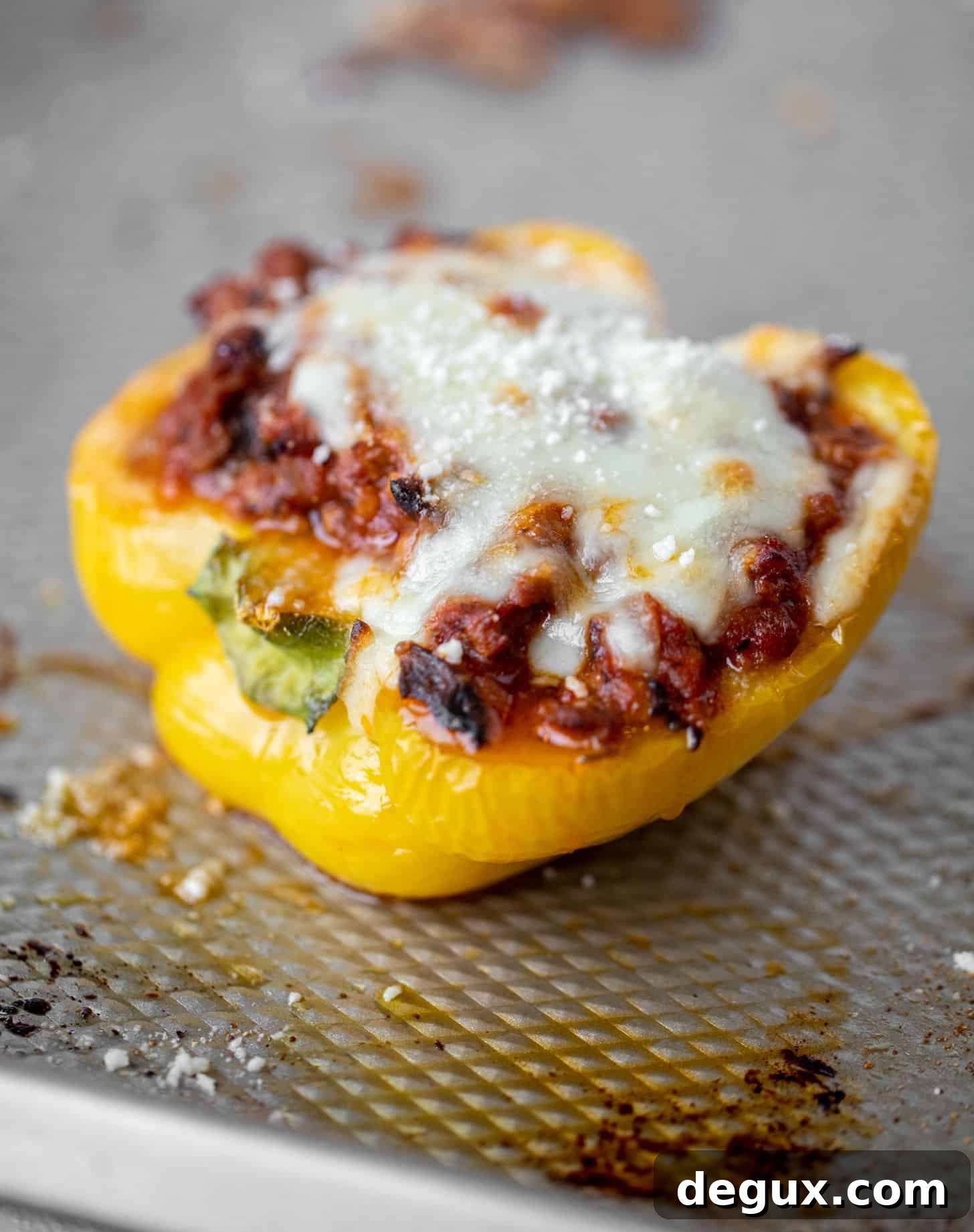 Bolognese-Stuffed Bell Peppers with Melty Cheese 5 bolognese stuffed peppers