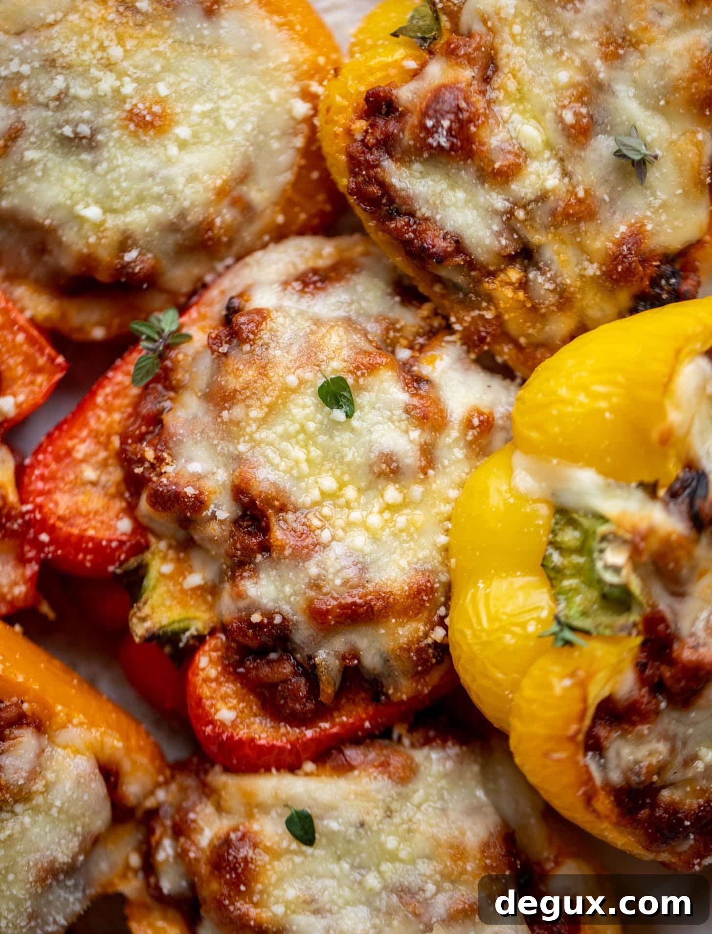 Bolognese-Stuffed Bell Peppers with Melty Cheese 8 bolognese stuffed peppers