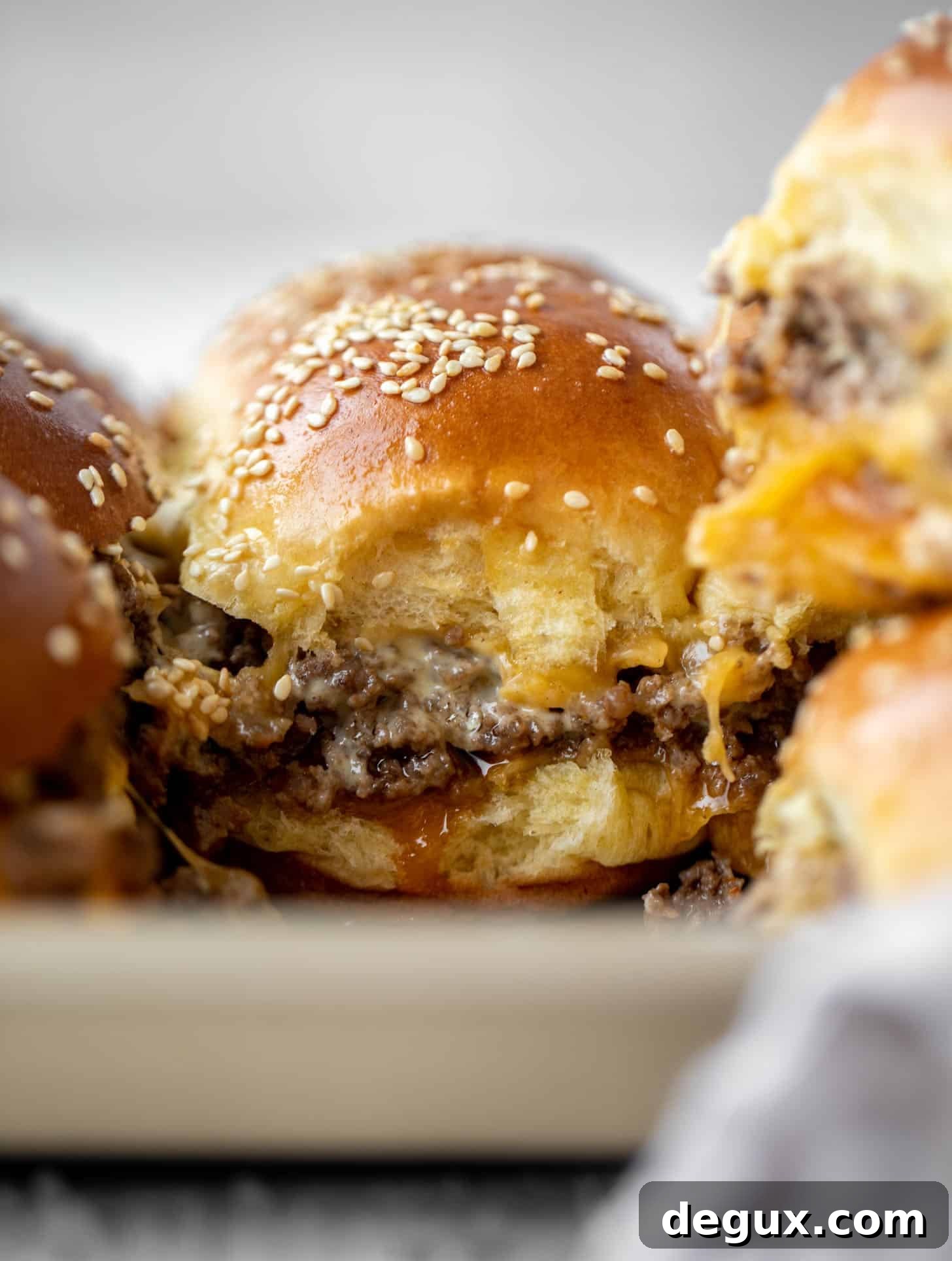 cheeseburger sliders with house sauce
