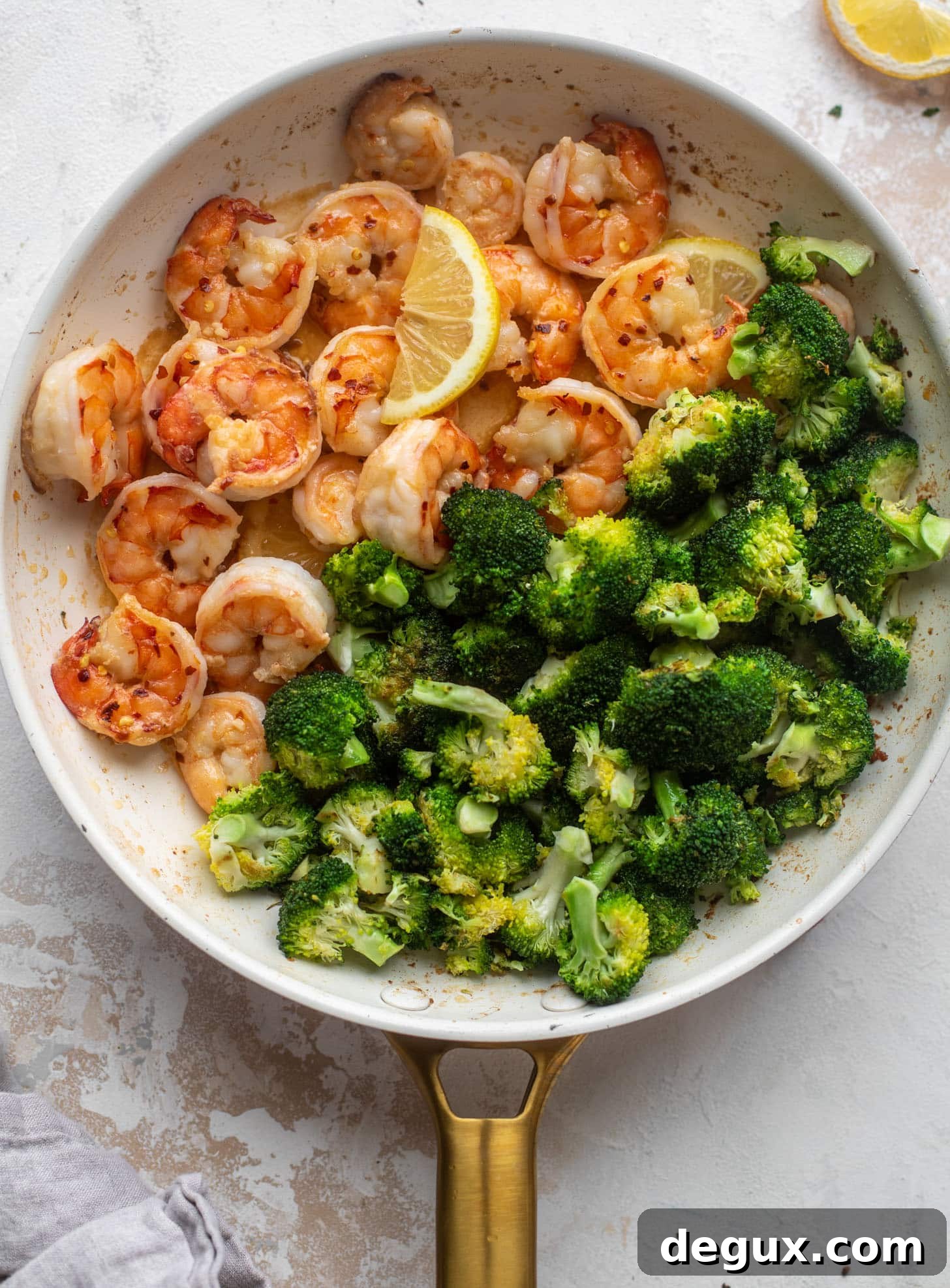 lemon butter shrimp and broccoli skillet