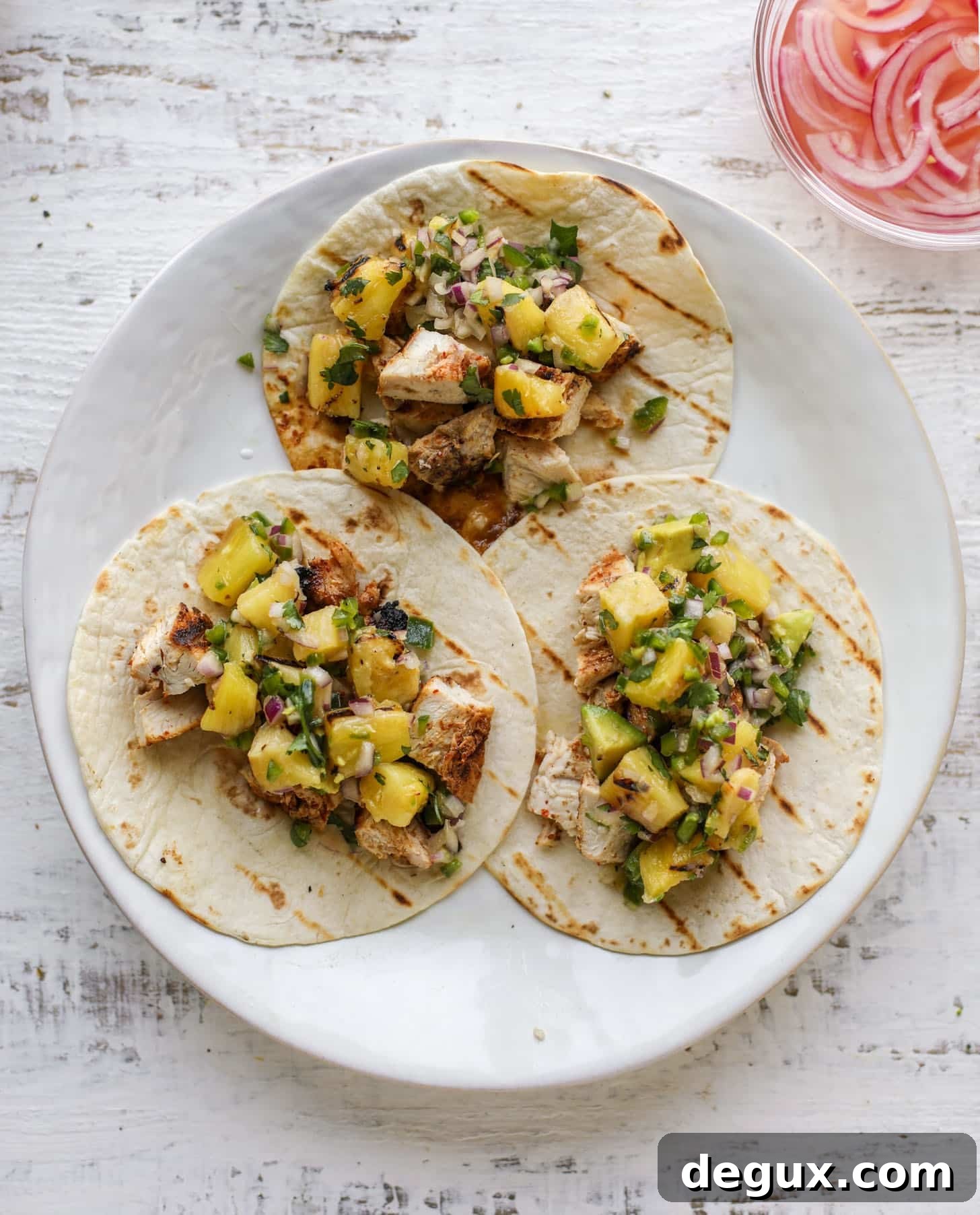 grilled chili lime chicken tacos with pineapple salsa