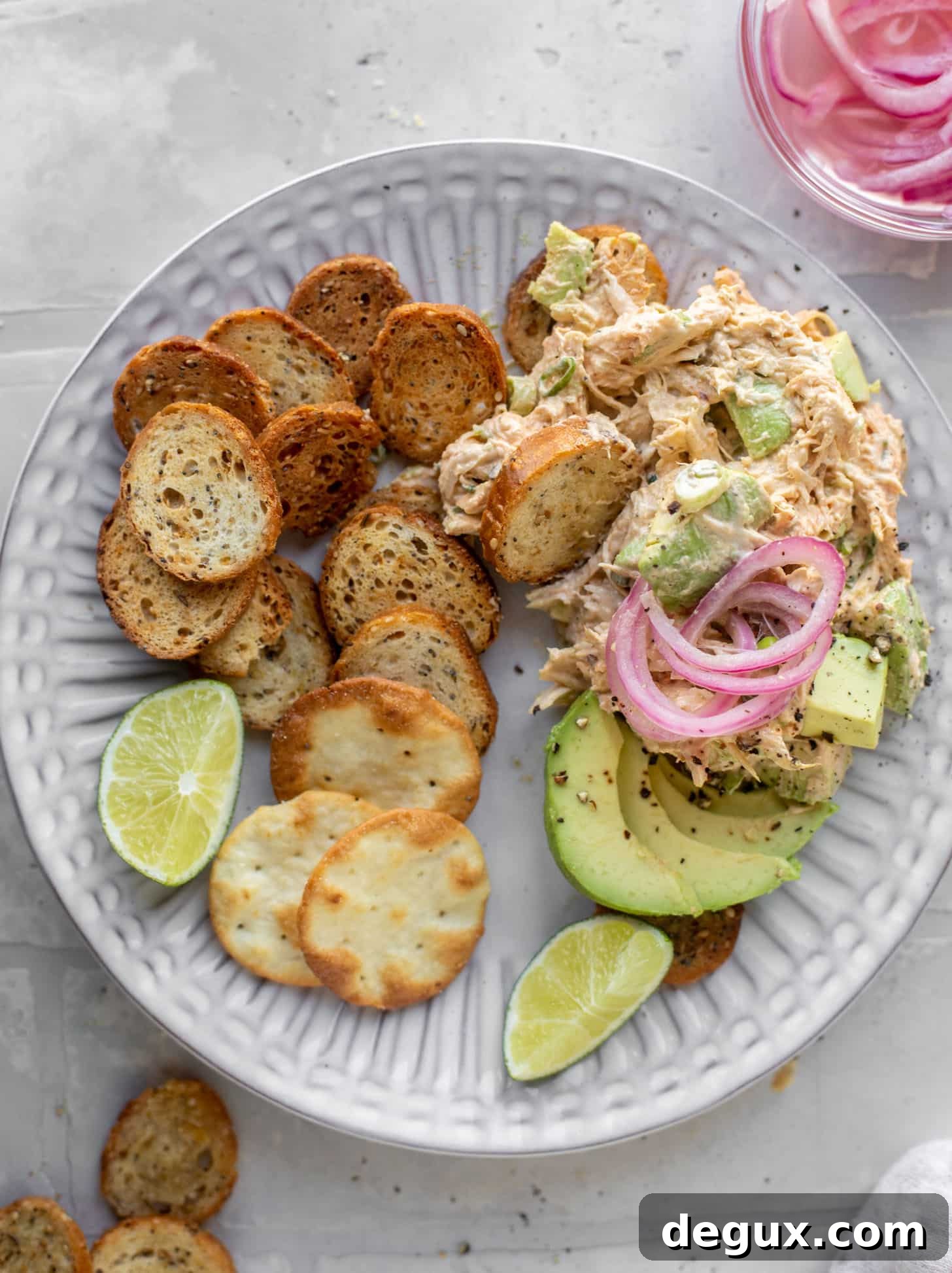 avocado chicken salad with crackers