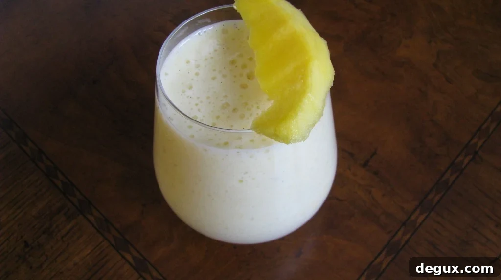 Beach mango smoothie Mango smoothie
