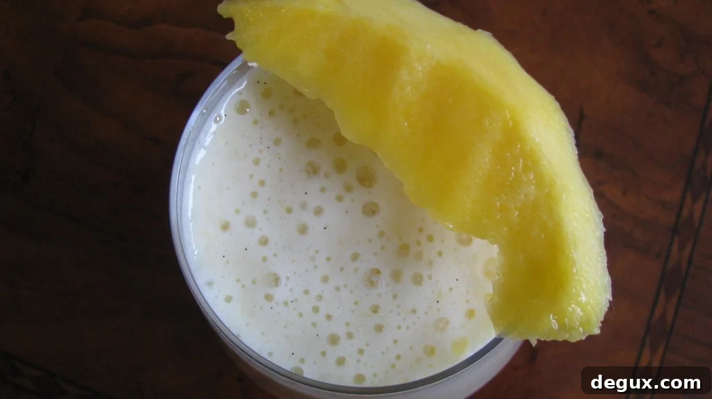 Mango and glass Mango and smoothie glass