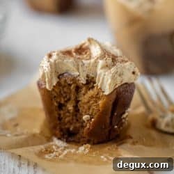 Pumpkin Cupcakes with Espresso Cream Cheese Frosting 10 img 75451 9