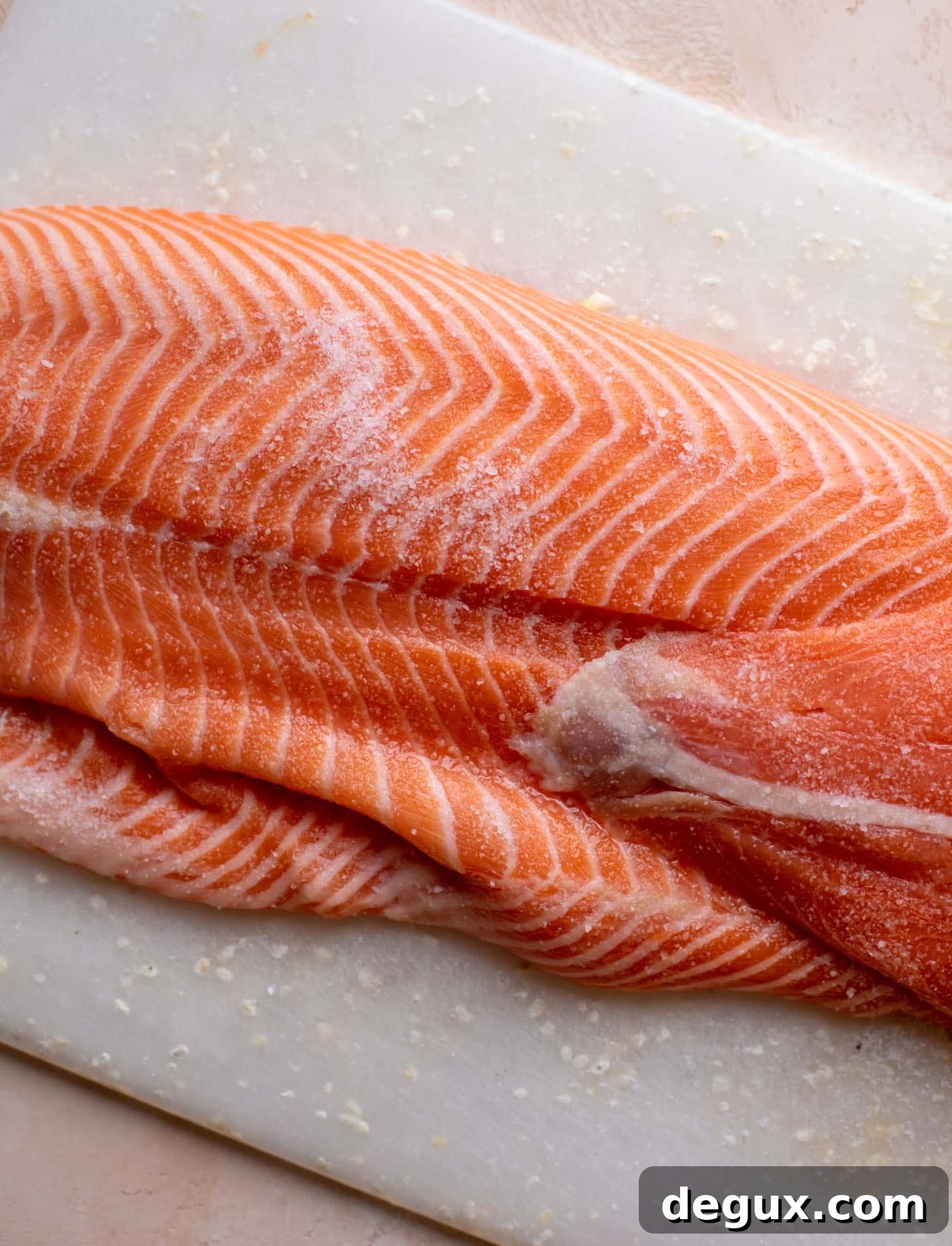 Puff Pastry Salmon en Croûte: Flaky Oven-Baked Salmon Recipe 3 fresh salmon