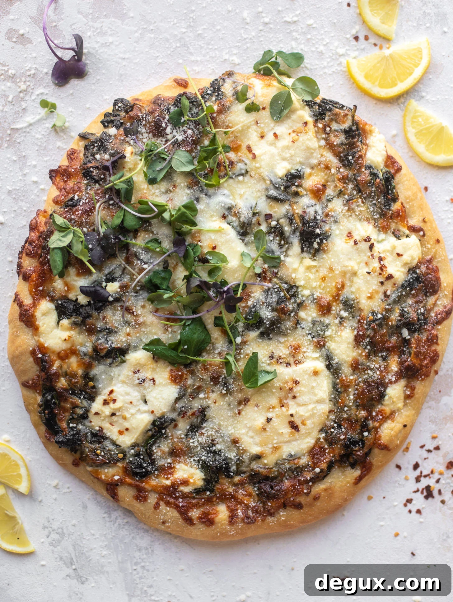 Smoked Mozzarella & Spinach Pizza Recipe for Crispy Crust 3 smoked mozzarella spinach pizza