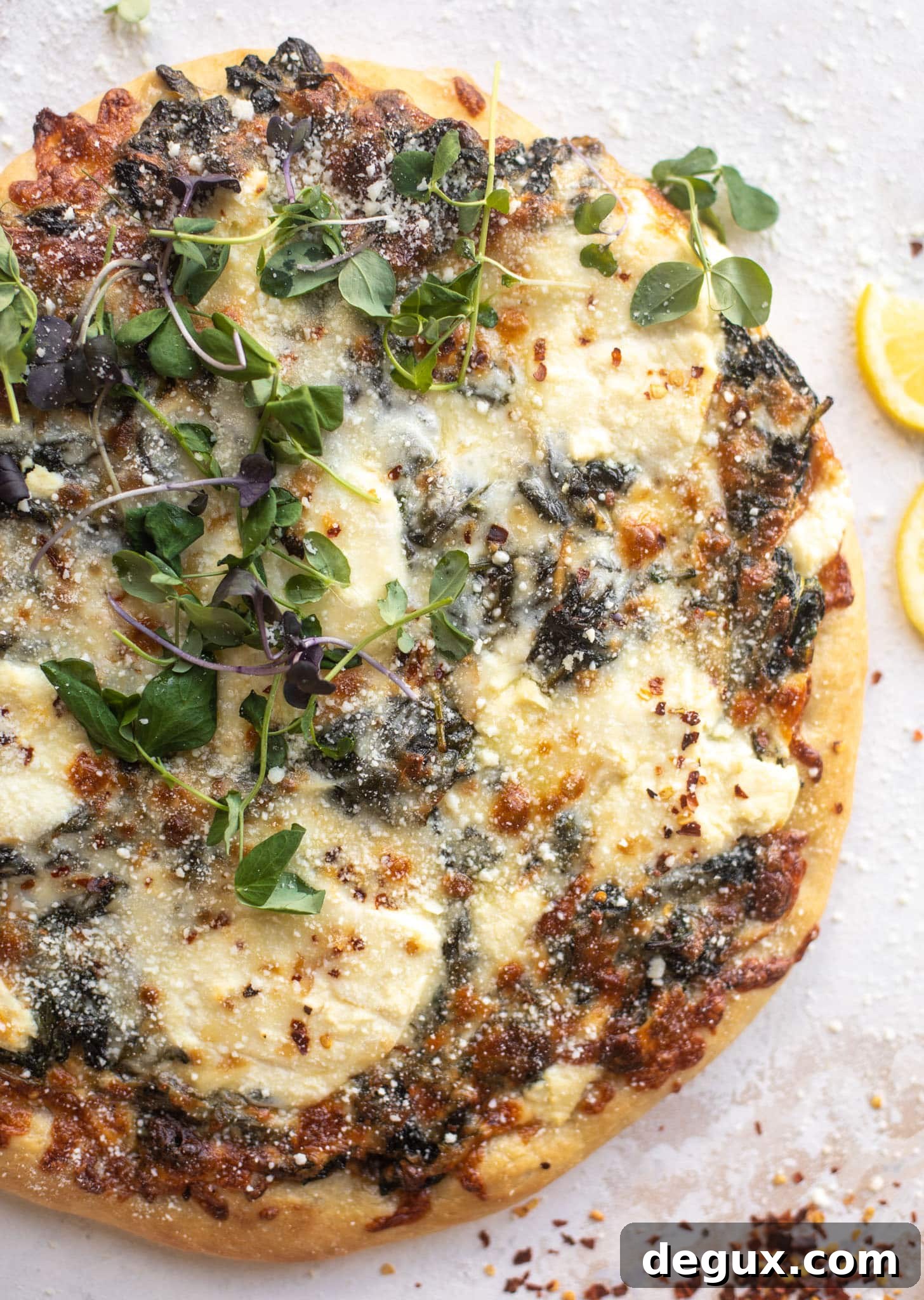 Smoked Mozzarella & Spinach Pizza Recipe for Crispy Crust 6 smoked mozzarella spinach pizza