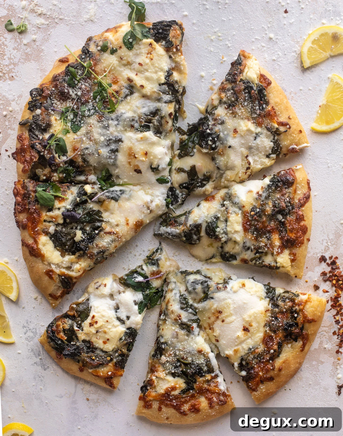 Smoked Mozzarella & Spinach Pizza Recipe for Crispy Crust 7 smoked mozzarella spinach pizza