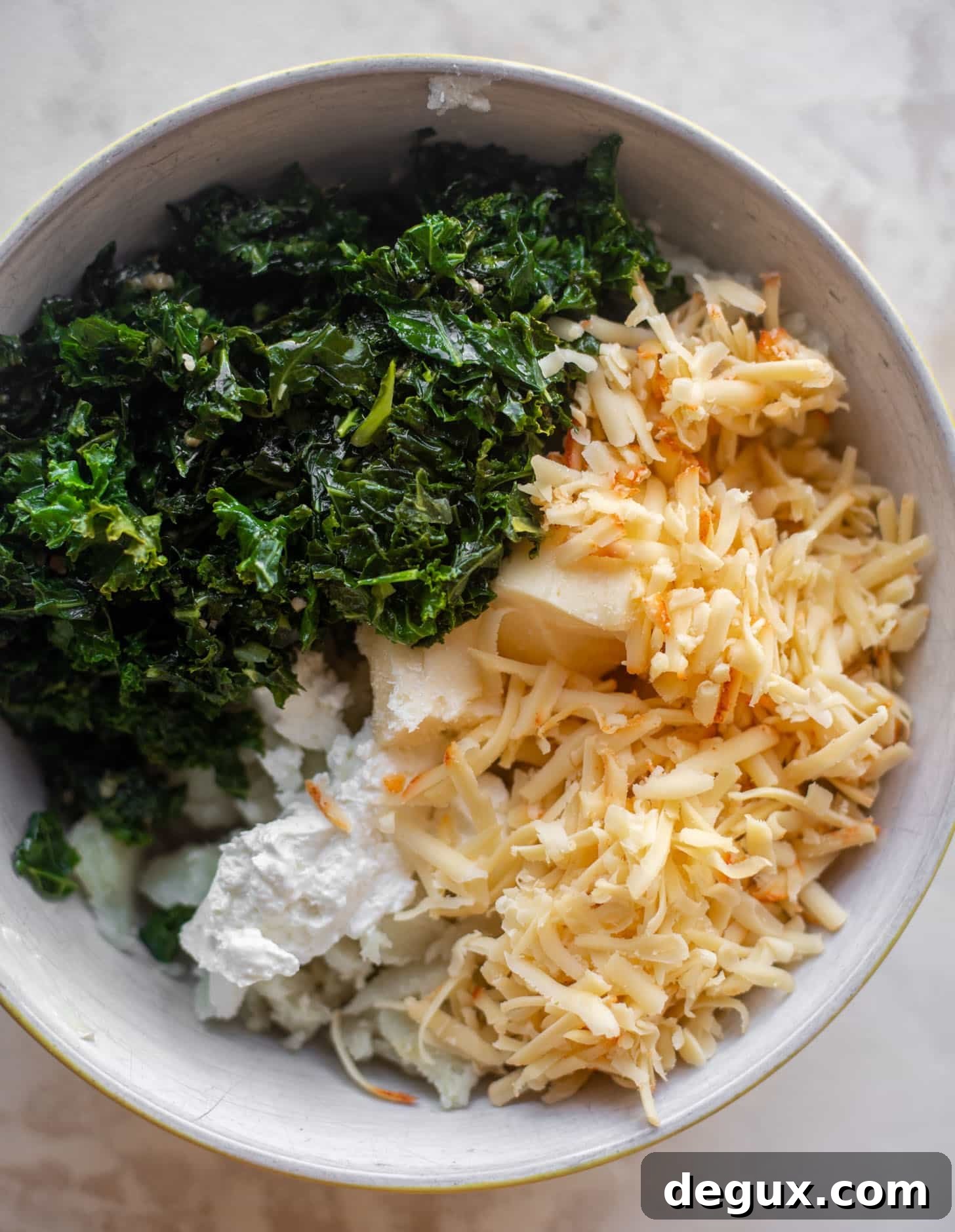 sautéed kale, smoked cheddar, potatoes, greek yogurt