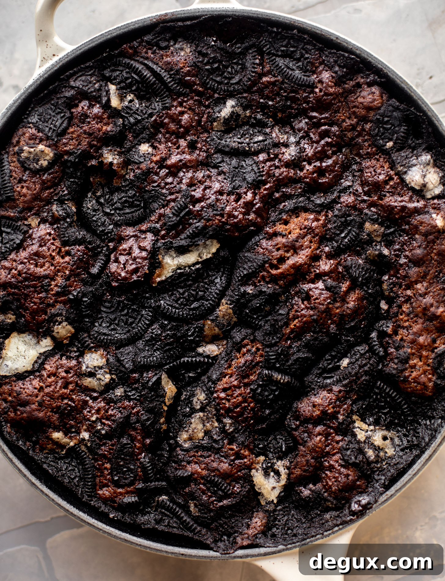 oreo chocolate cobbler