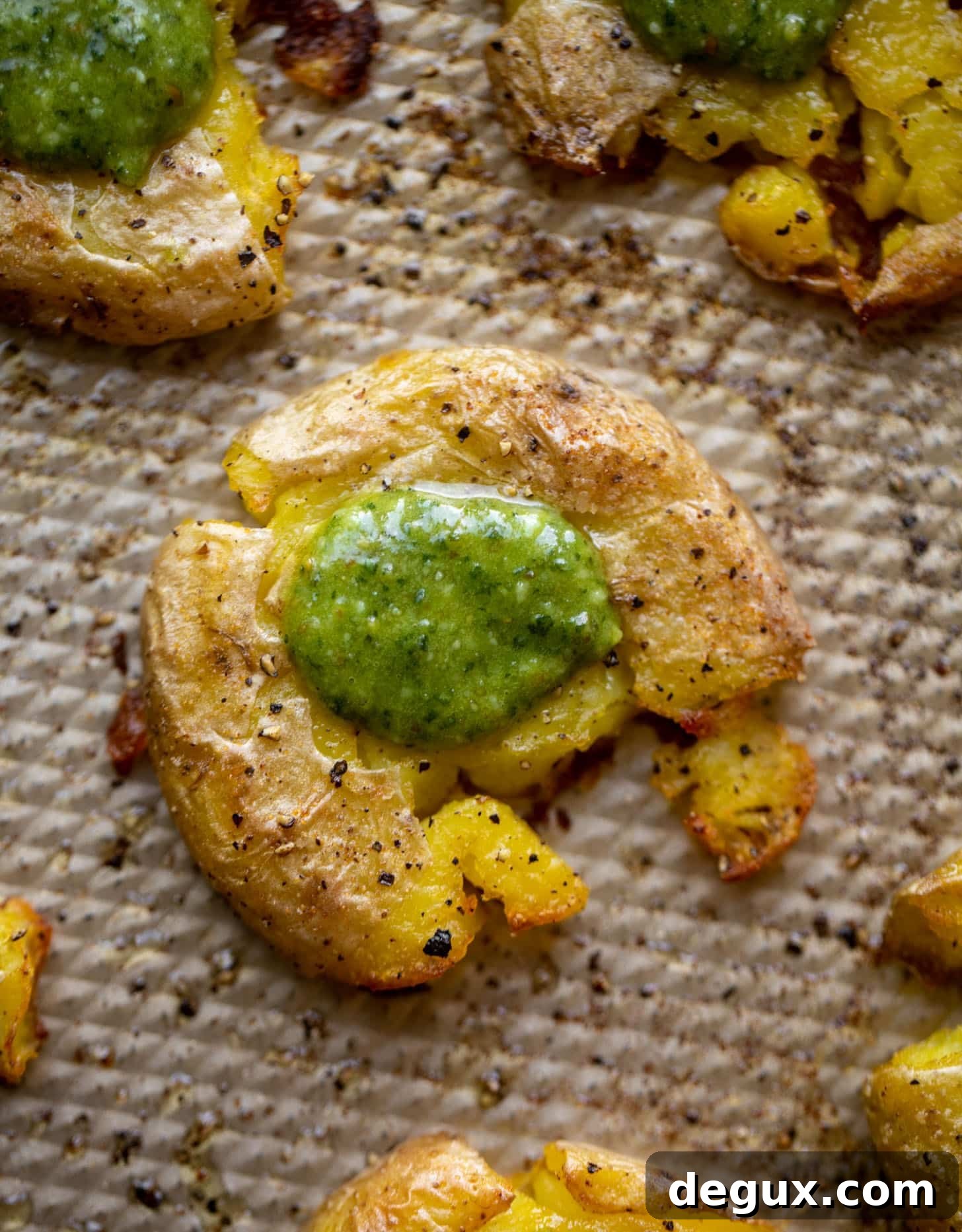 Crispy Pesto Smashed Potatoes Recipe for Crunchy Flavor 7 crispy pesto smashed potatoes