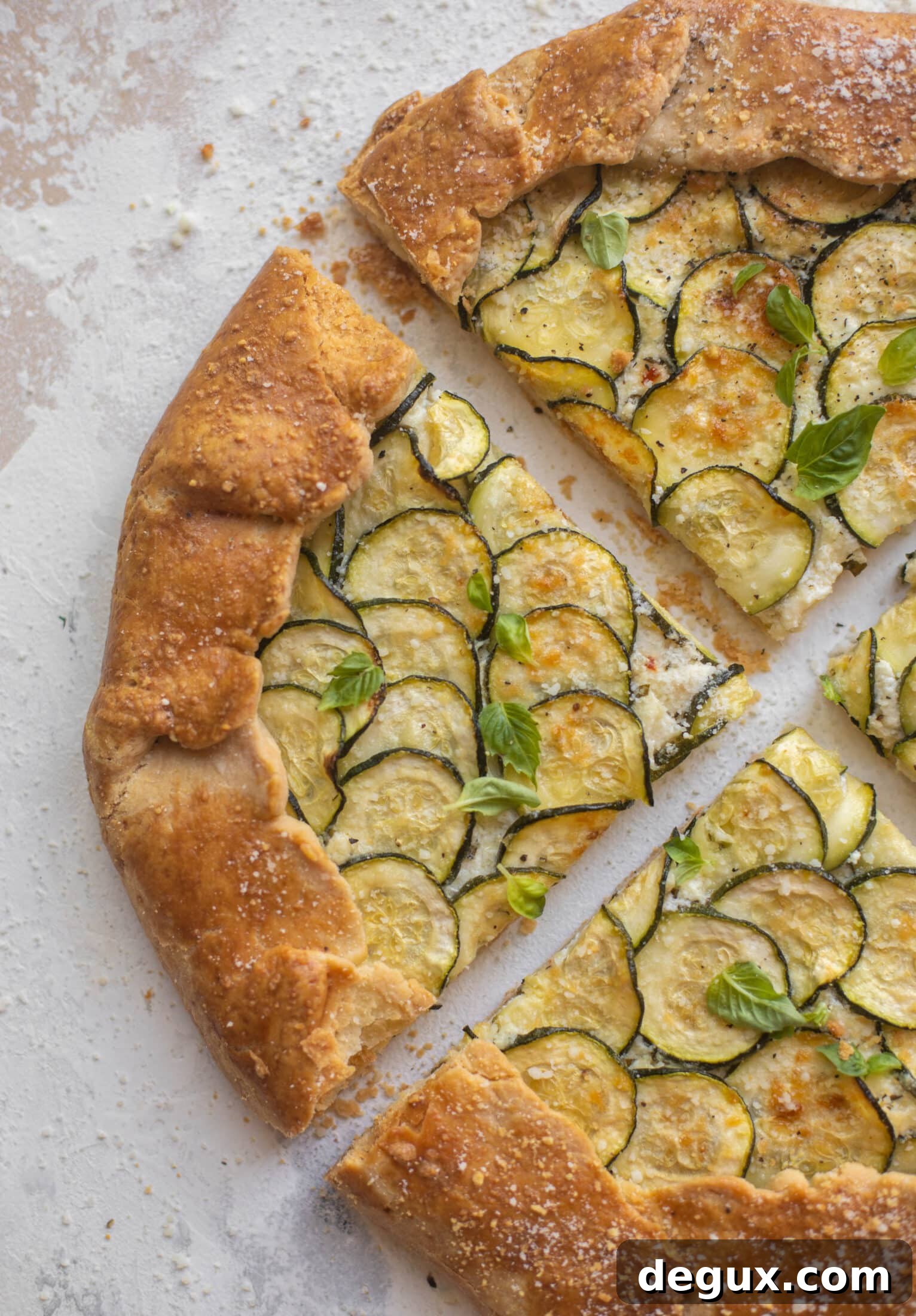zucchini ricotta crostada