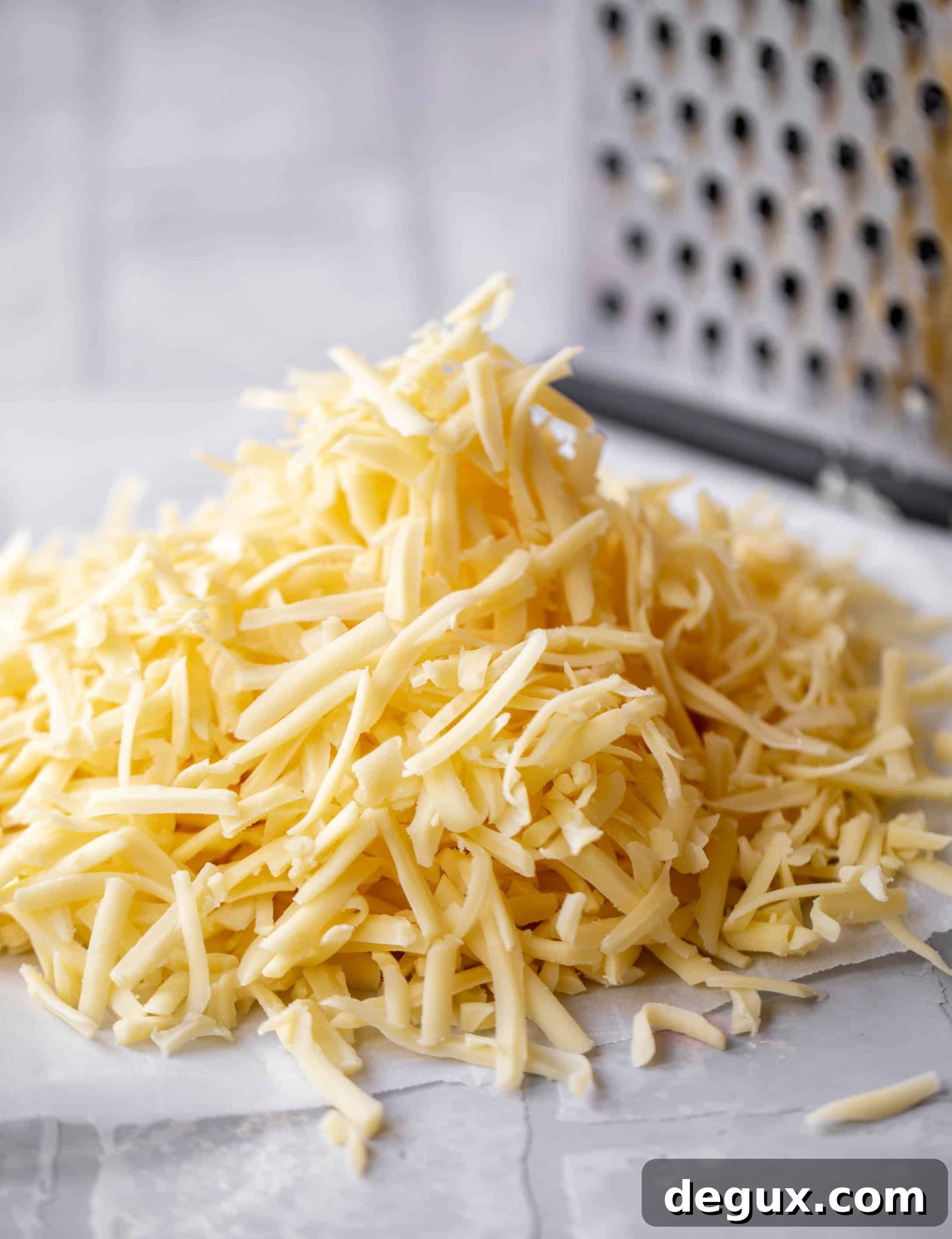 Creamy Jarlsberg Cheese Dip Recipe for Parties and Snacks 3 grated swiss cheese