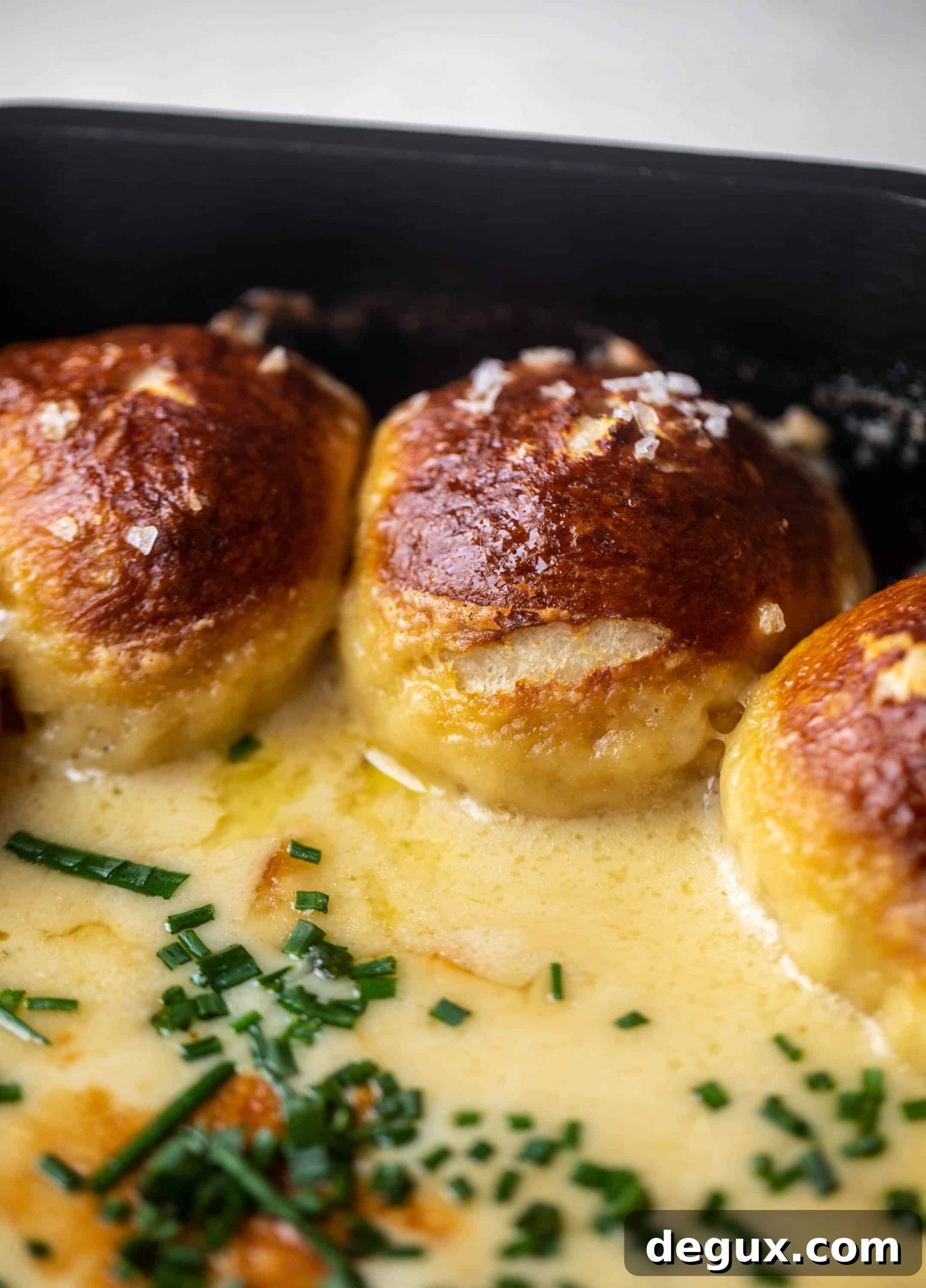 Pumpkin Beer Cheese Dip with Soft Pretzels Skillet 7 pumpkin beer cheese with soft pretzel rolls
