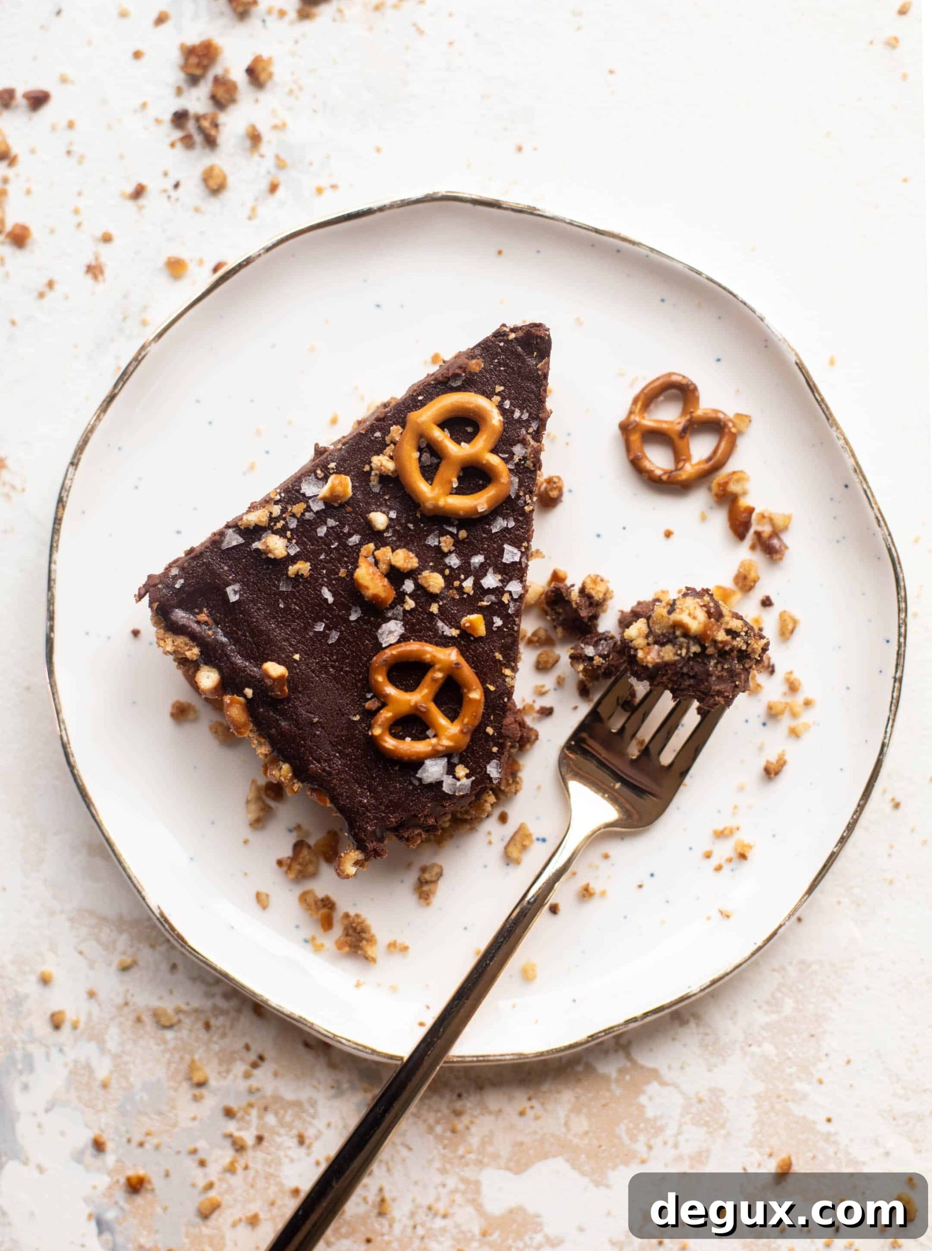 chocolate pretzel tart