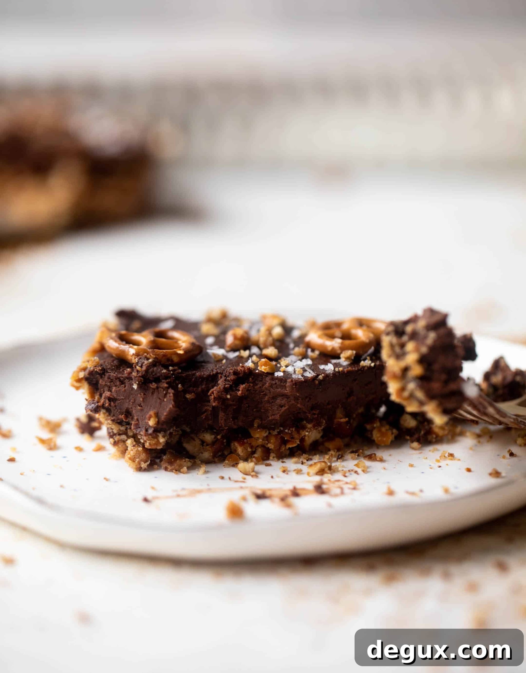 chocolate pretzel tart
