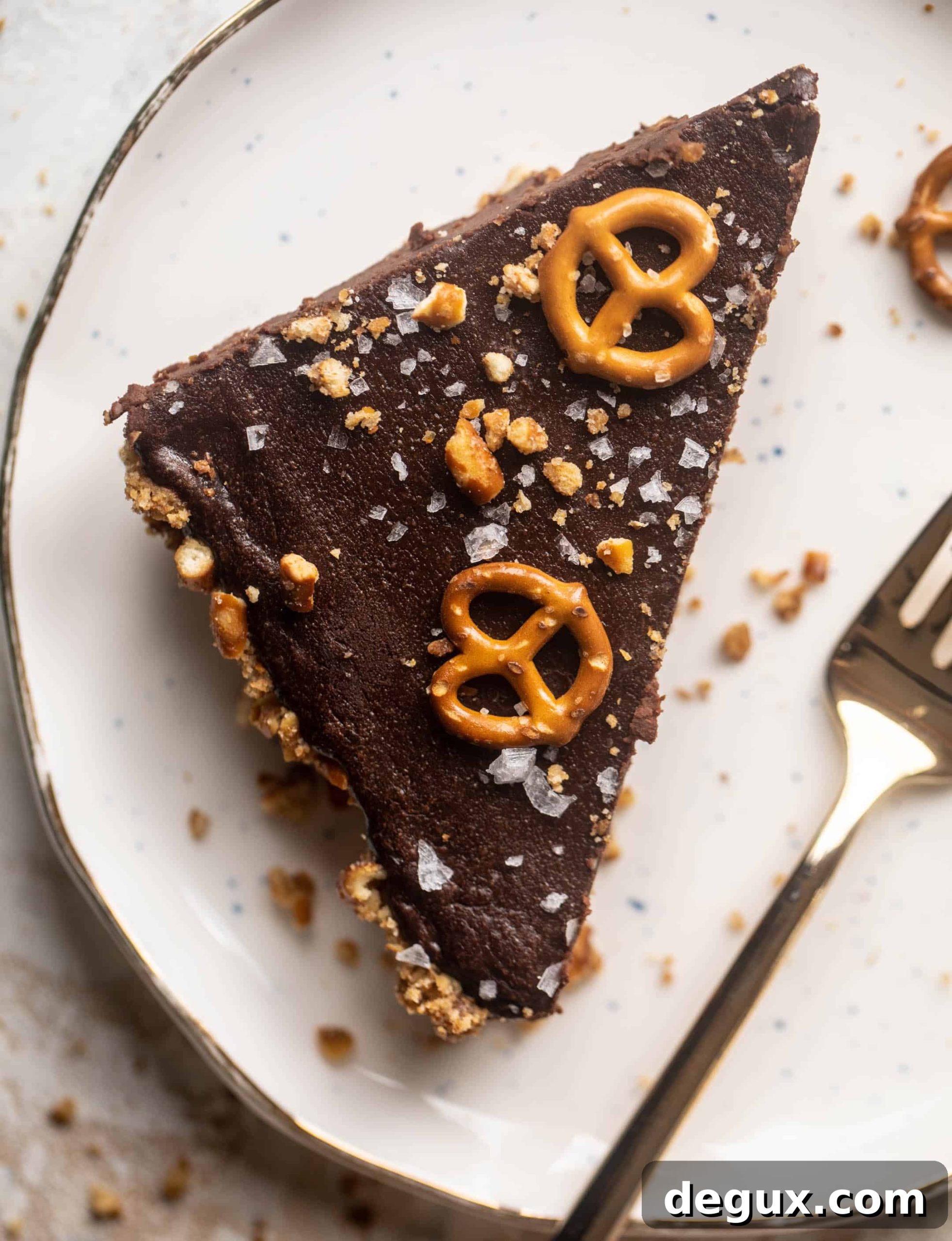 chocolate pretzel tart