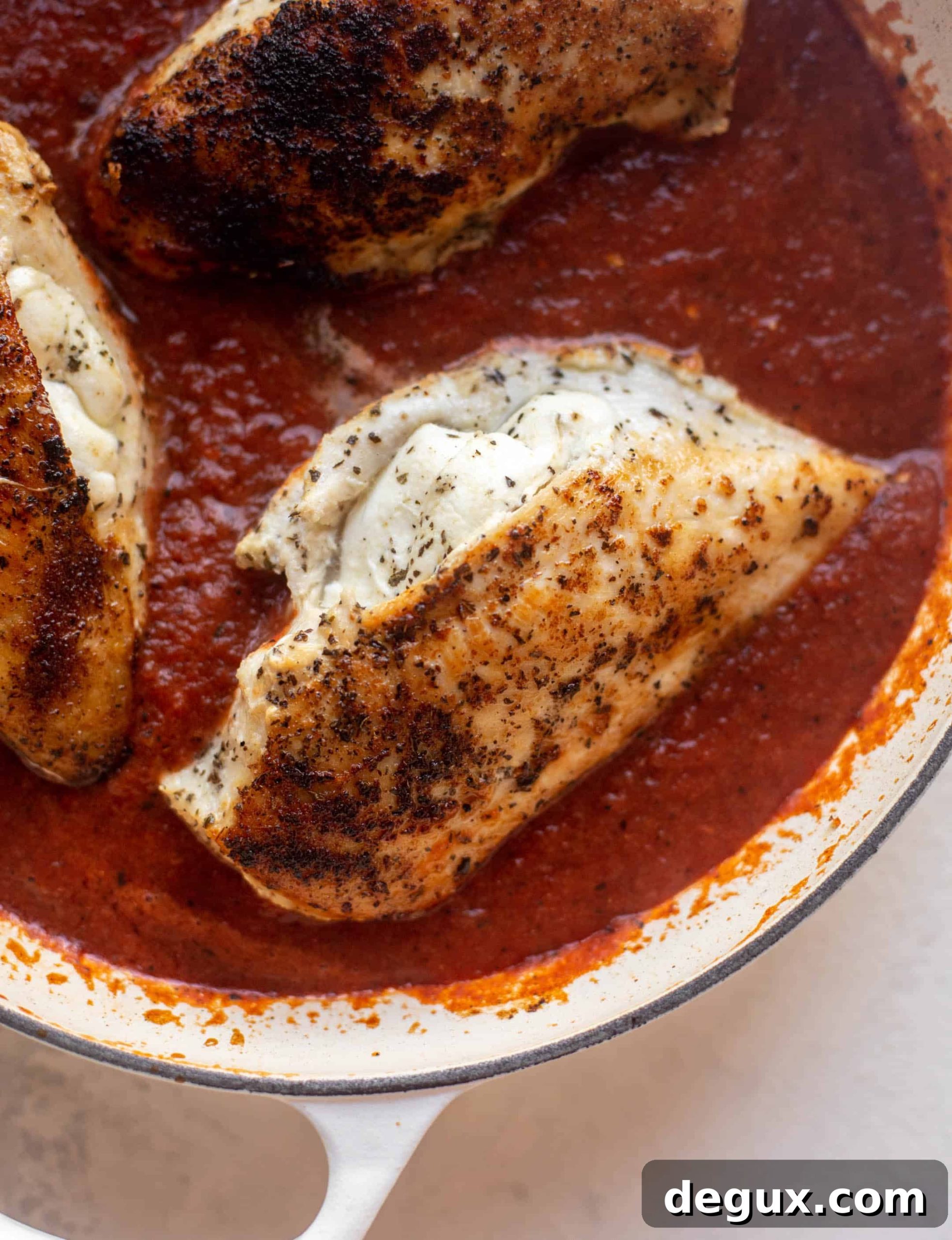 Mozzarella-Stuffed Chicken Breast Recipe with Garlic Herb Crust 5 img 84277 4 scaled