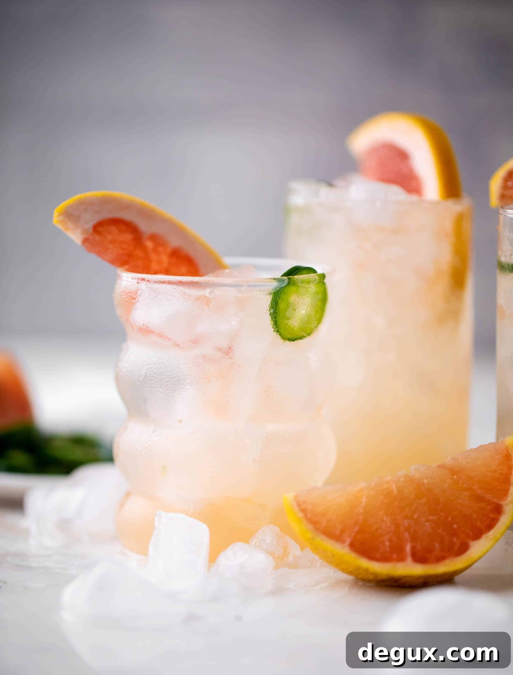 Spicy Grapefruit Tequila Soda Recipe for Summer Cocktails 7 spicy grapefruit tequila soda