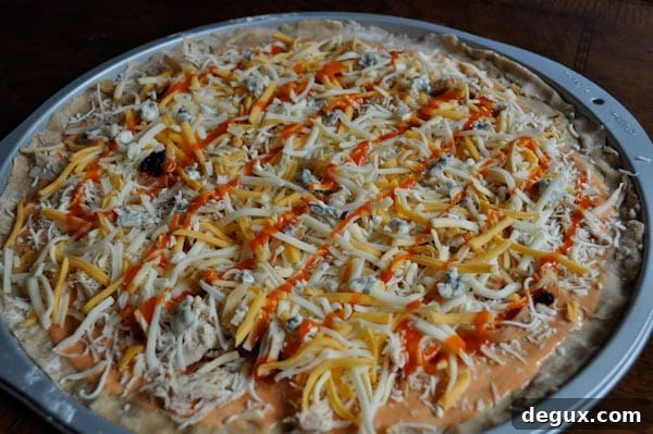 buff-5 buffalo chicken pizza with gorgonzola