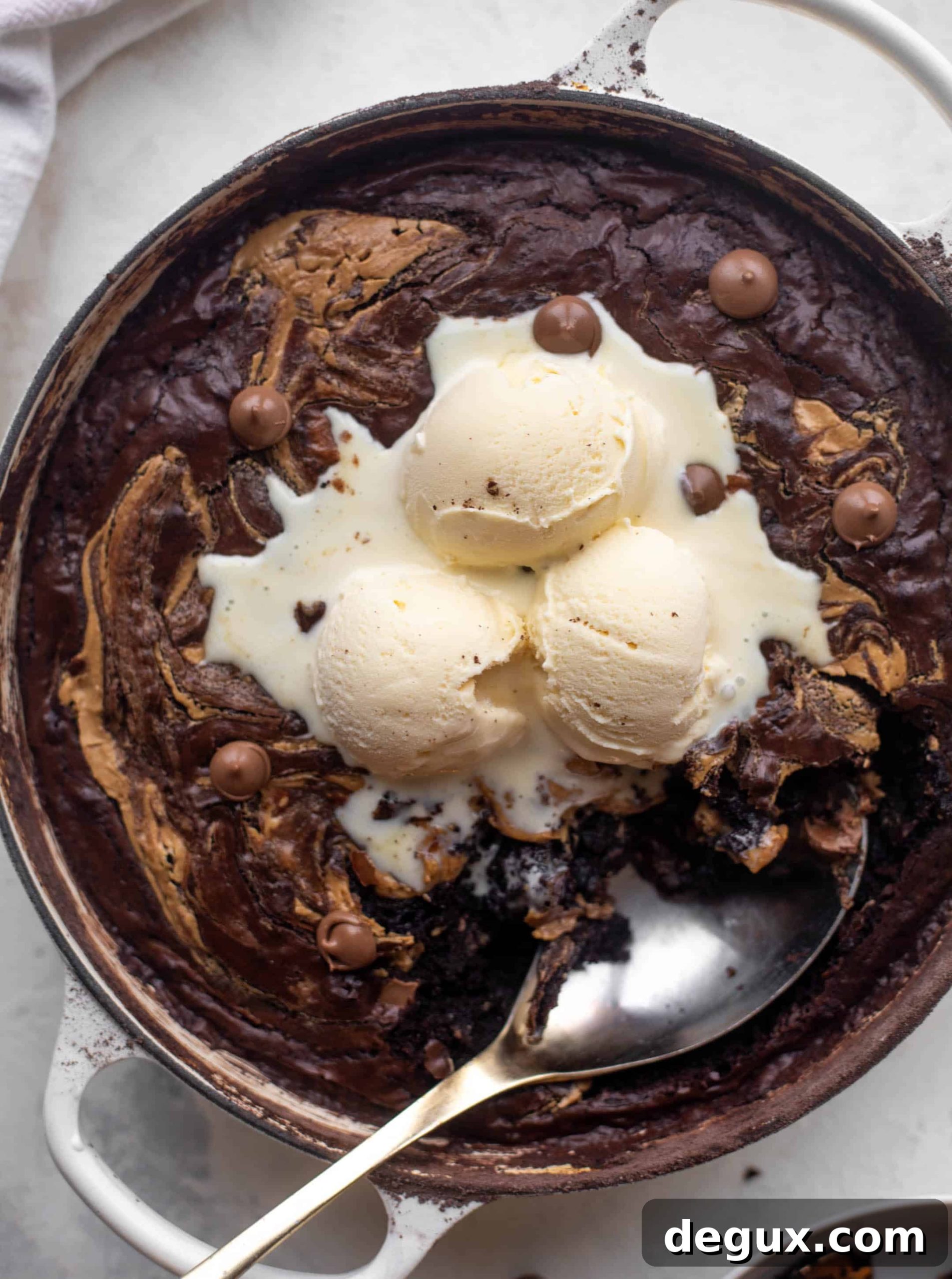 chocolate peanut butter skillet brownie