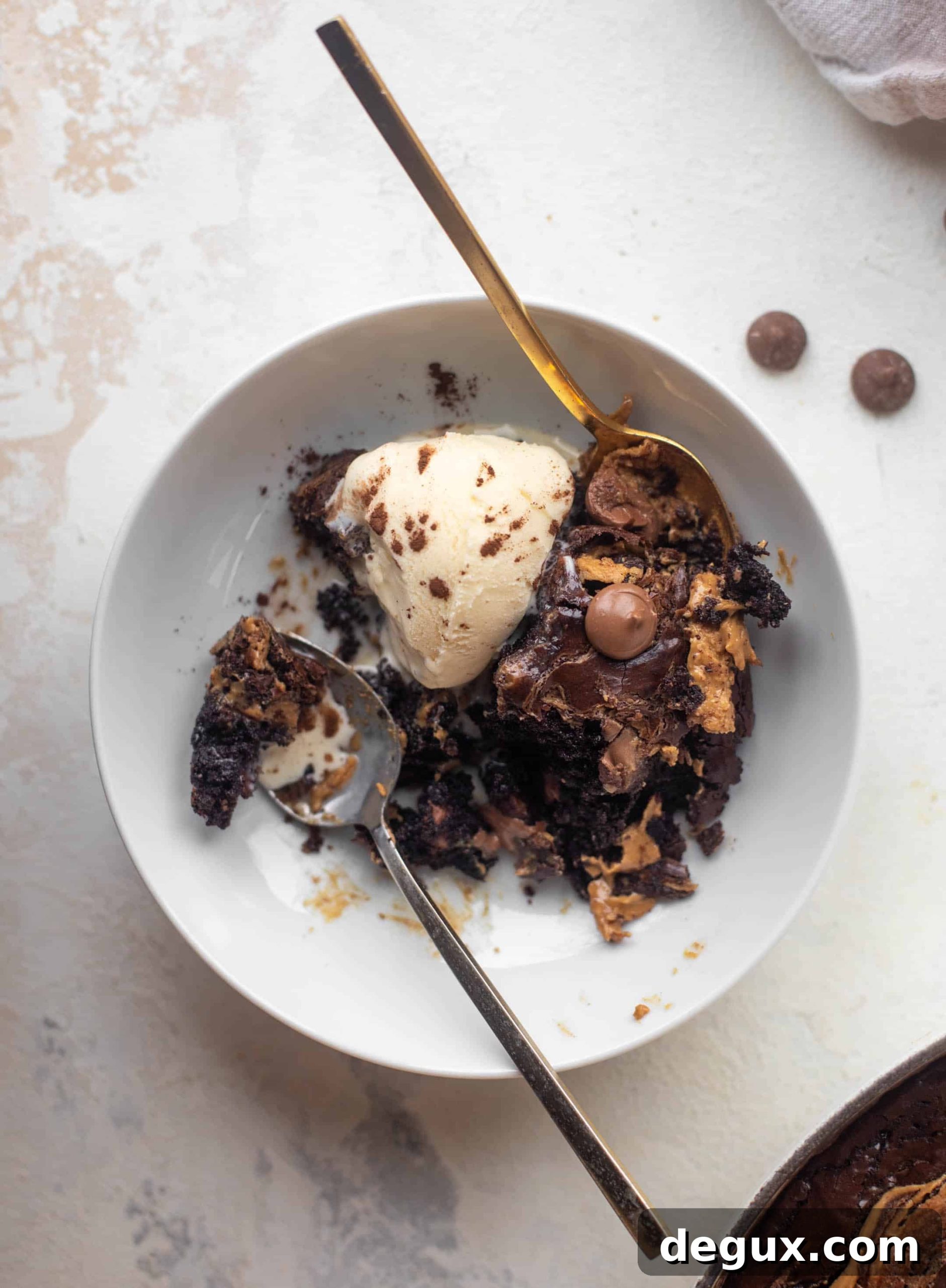 chocolate peanut butter skillet brownie