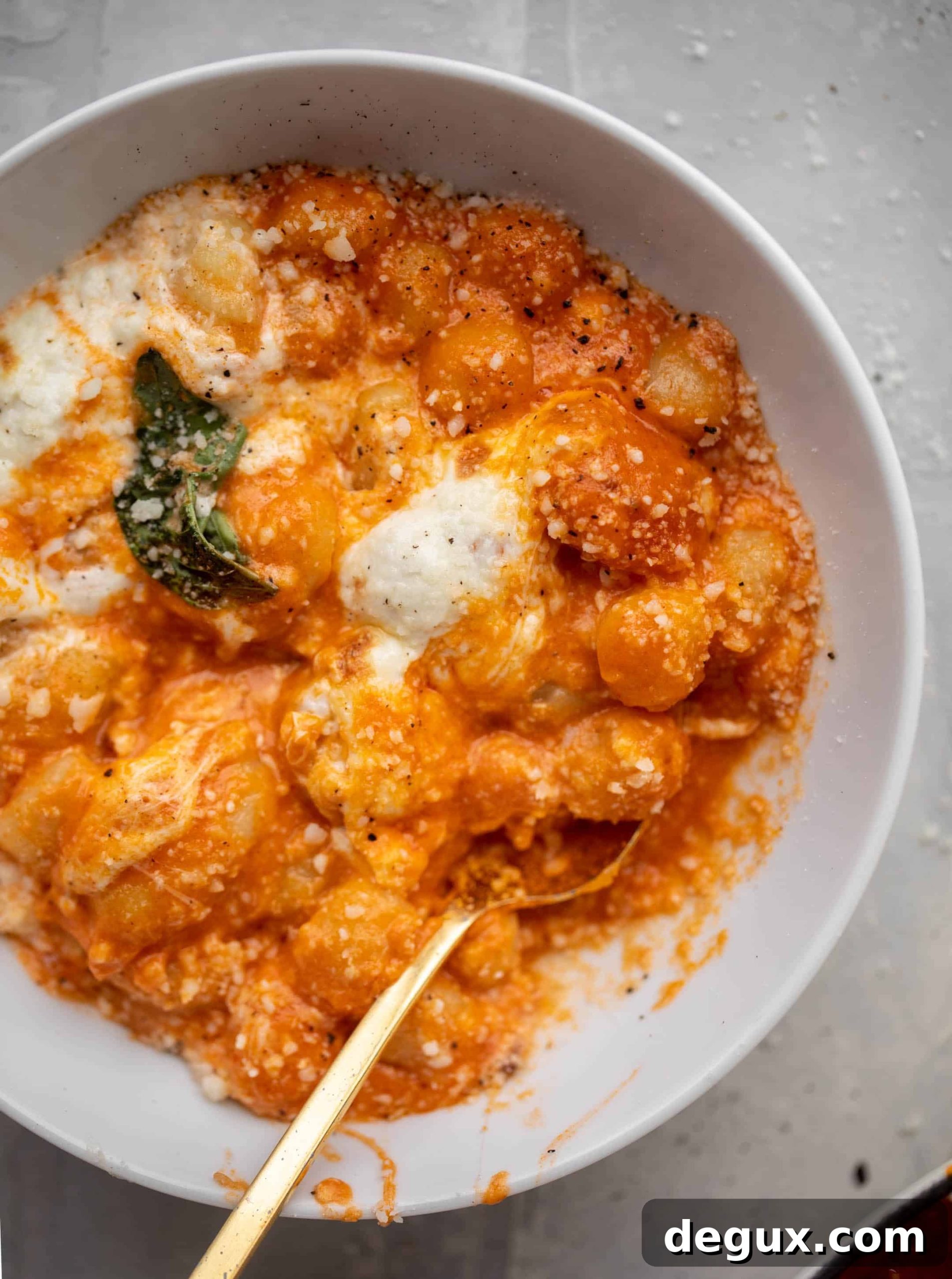 Baked Gnocchi in Vodka Sauce with Creamy Burrata 9 baked vodka sauce gnocchi with burrata