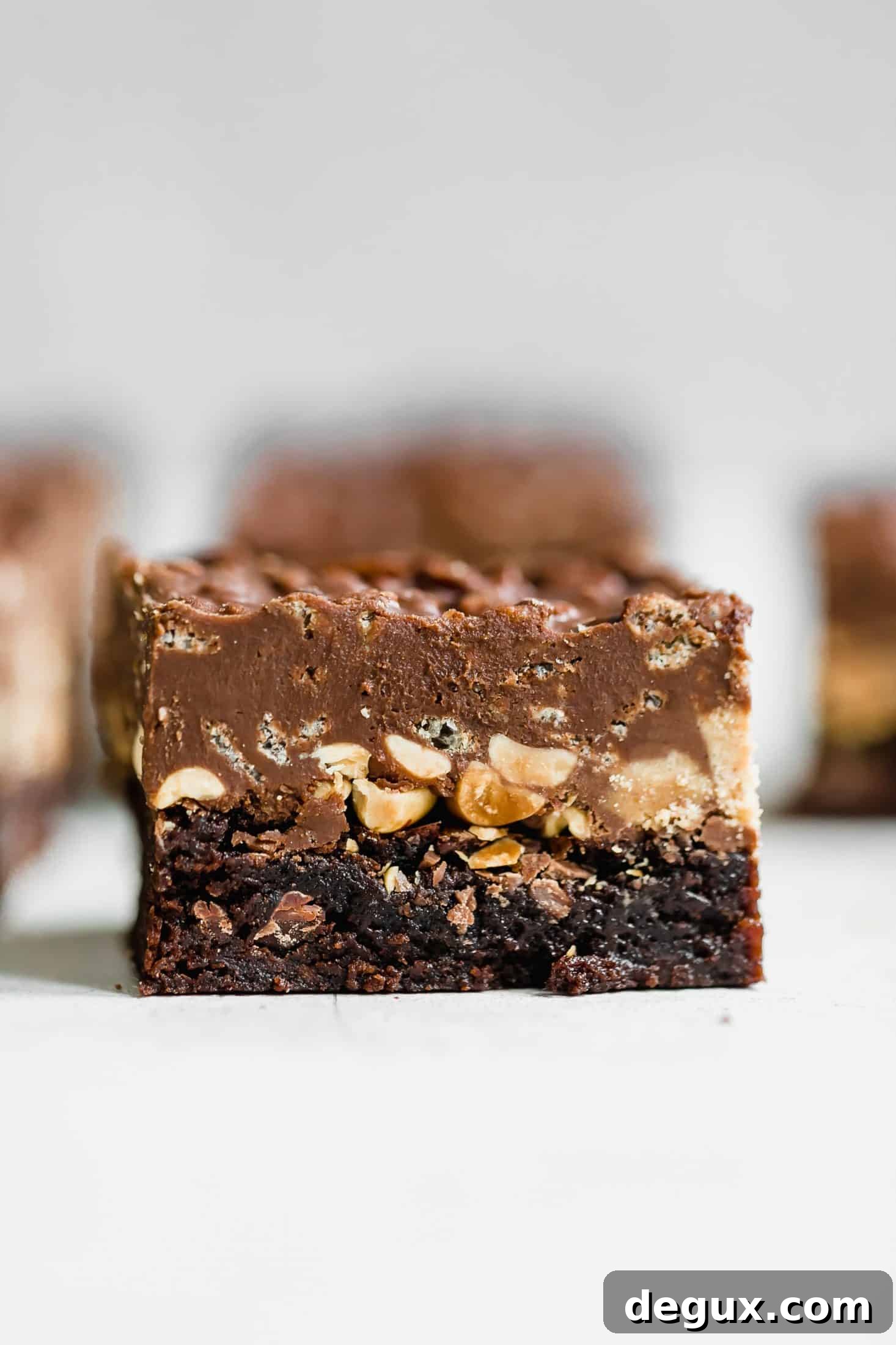 better than crack brownies I howsweeteats.com #brownies #chocolate #peanutbutter
