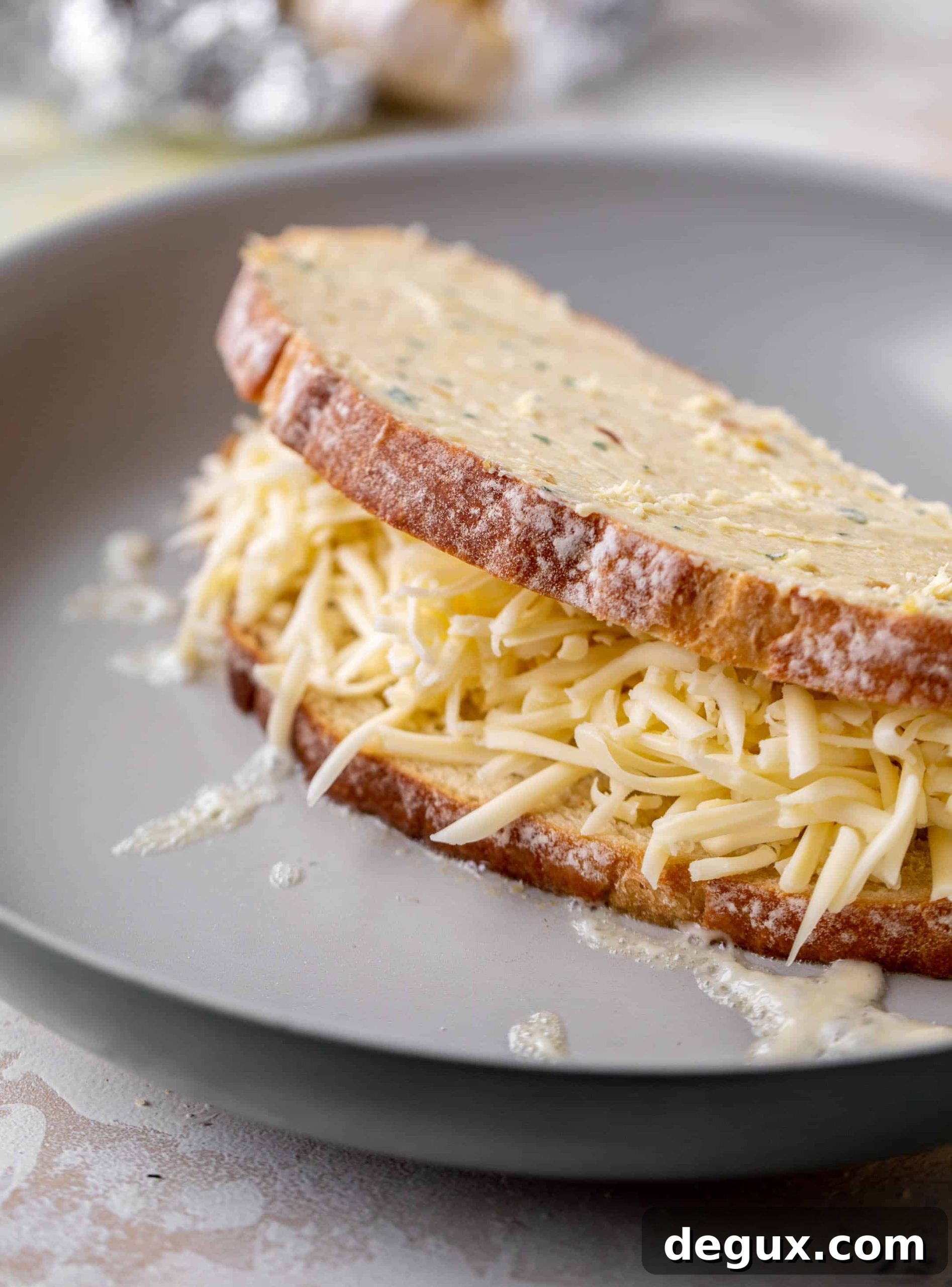 garlic bread grilled cheese