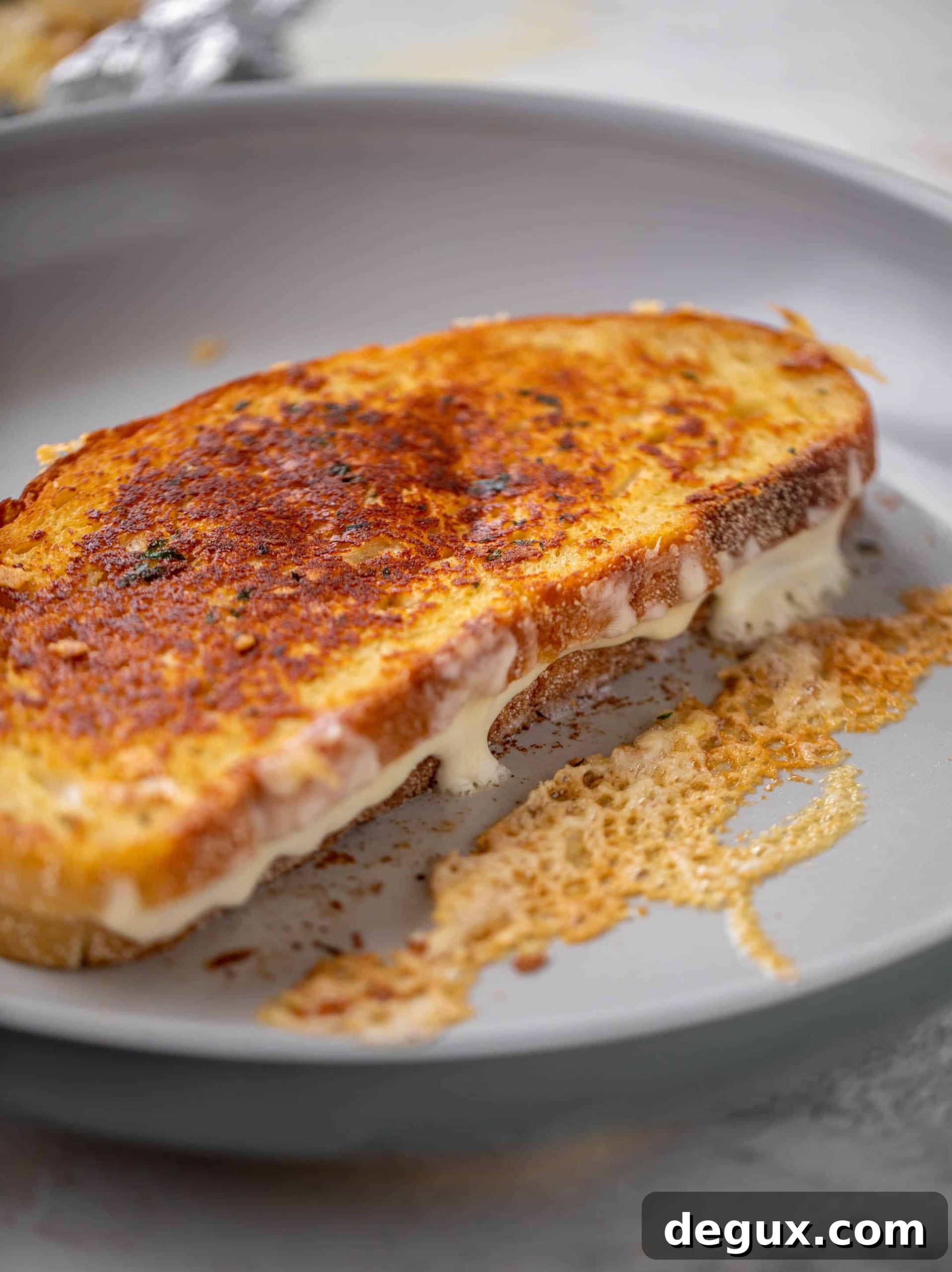 garlic bread grilled cheese