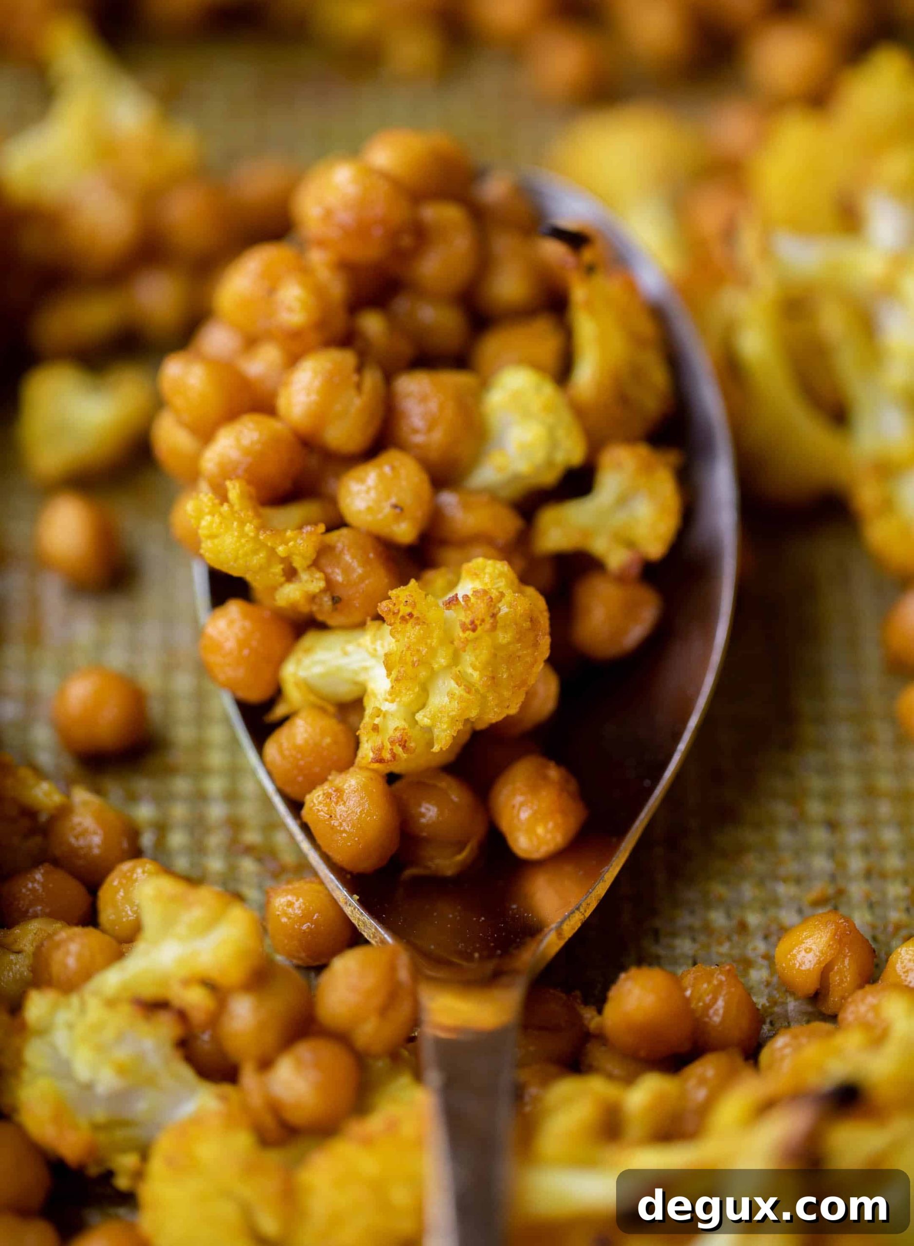 Golden Ginger Cauliflower & Chickpea Bowls for Flavorful Meals 6 cauliflower and chickpeas