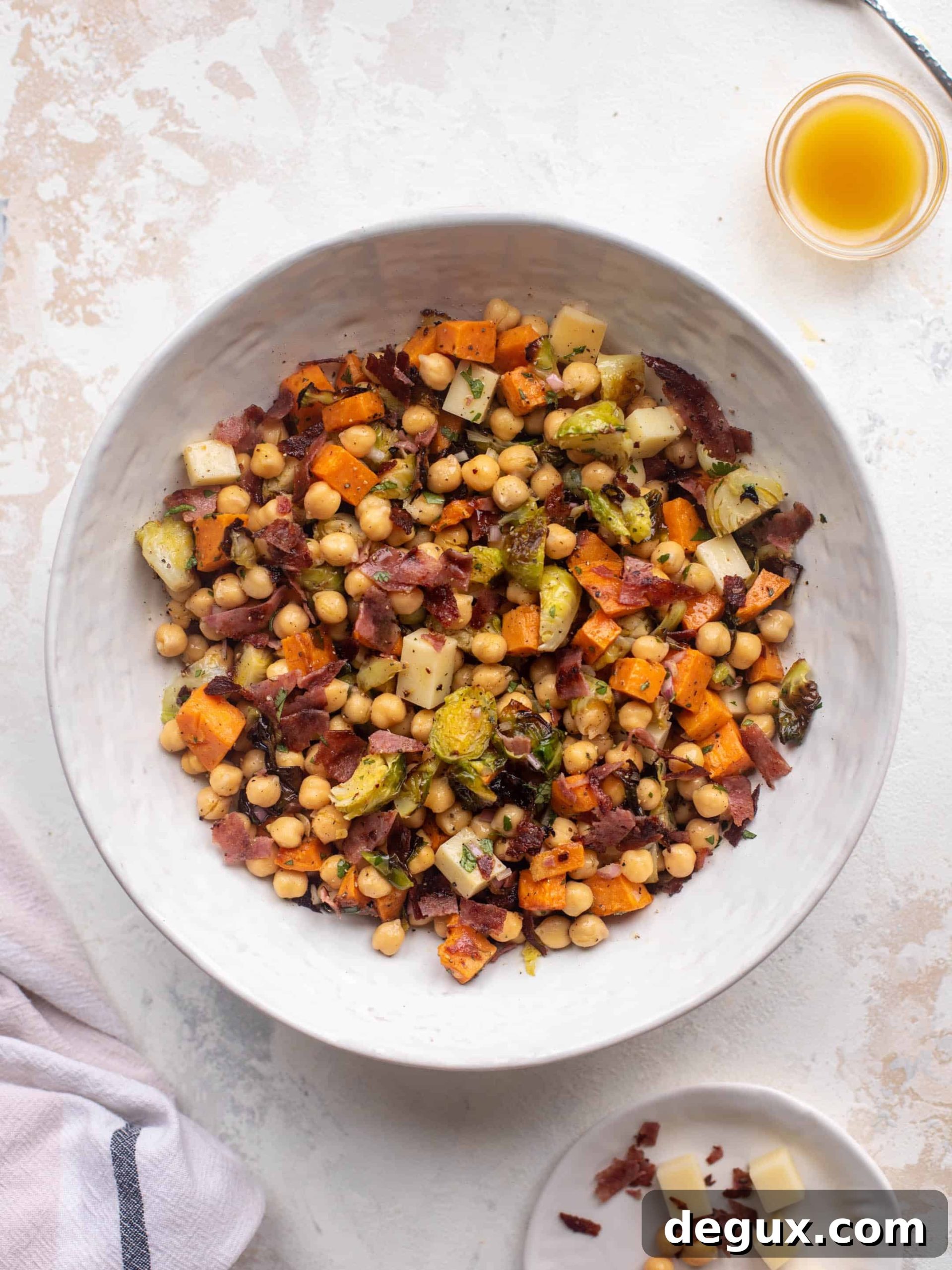 Winter Chickpea Salad with Smoked Provolone for Lunch 9 lunchtime winter chickpea salad