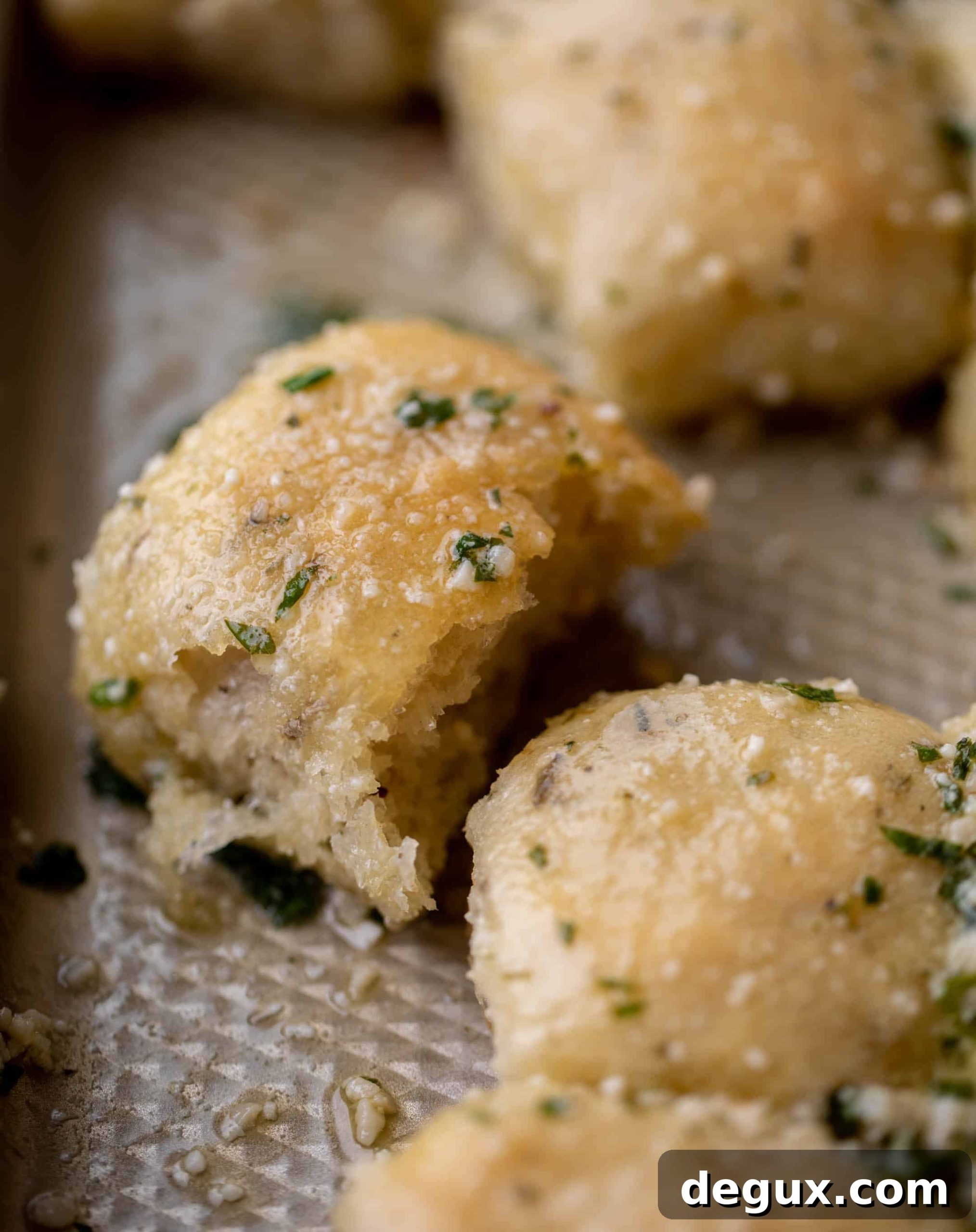 Garlic Butter Pizza Dough Rolls Recipe — Crispy, Cheesy Bites 7 garlic butter pizza rolls