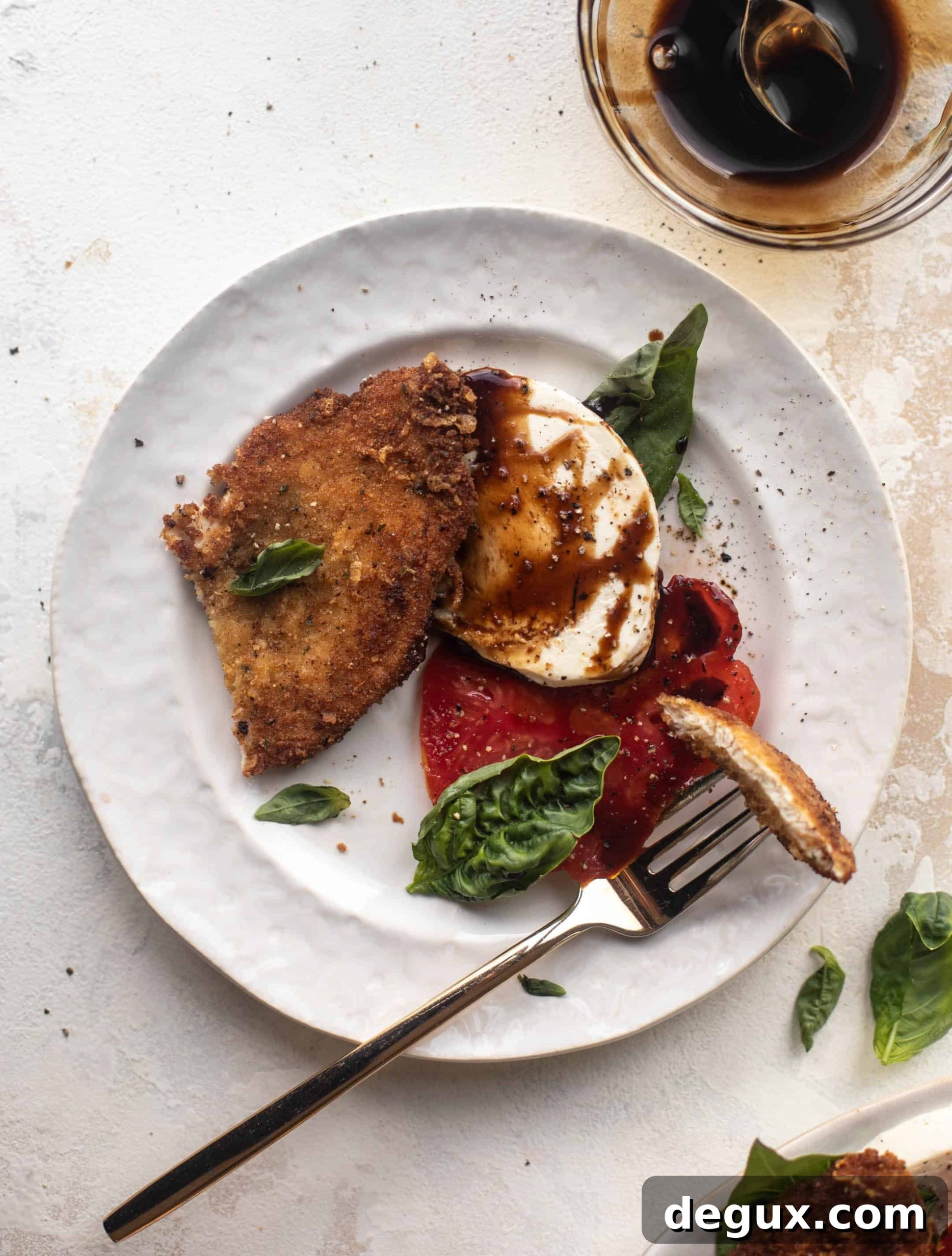 Crispy Caprese Chicken with Balsamic Glaze 9 crispy chicken caprese