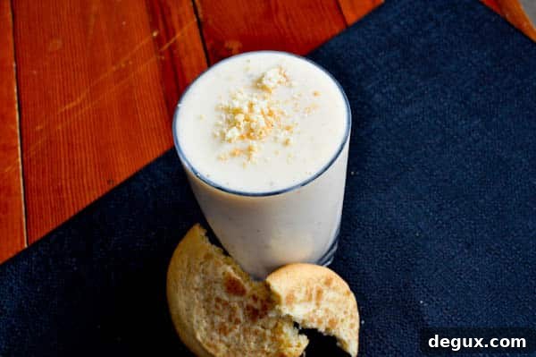Shake-2 Milkshake with cookie garnish