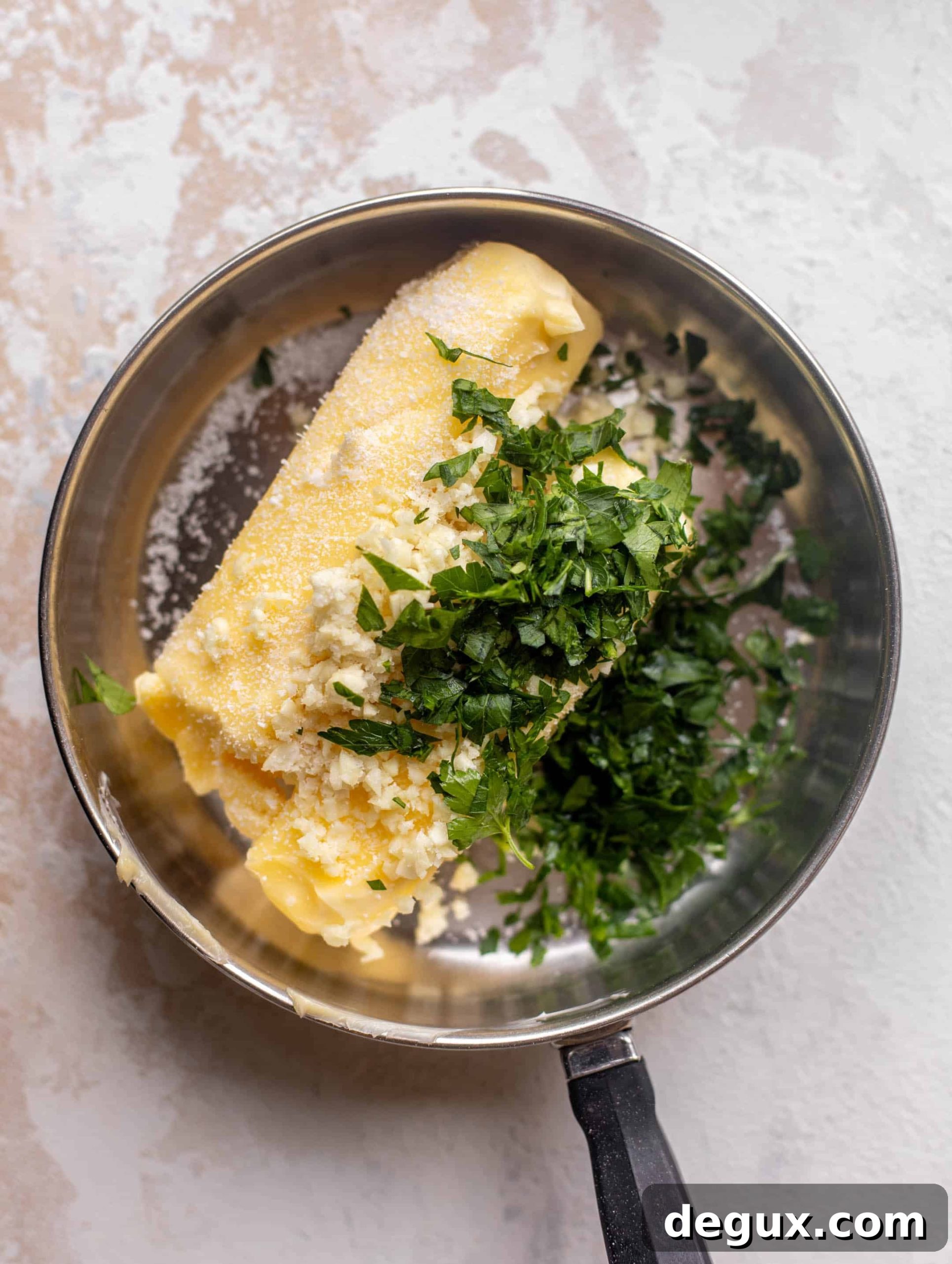 Garlic Butter Grilled Breadsticks Recipe for Crispy Flavor 3 garlic herb butter