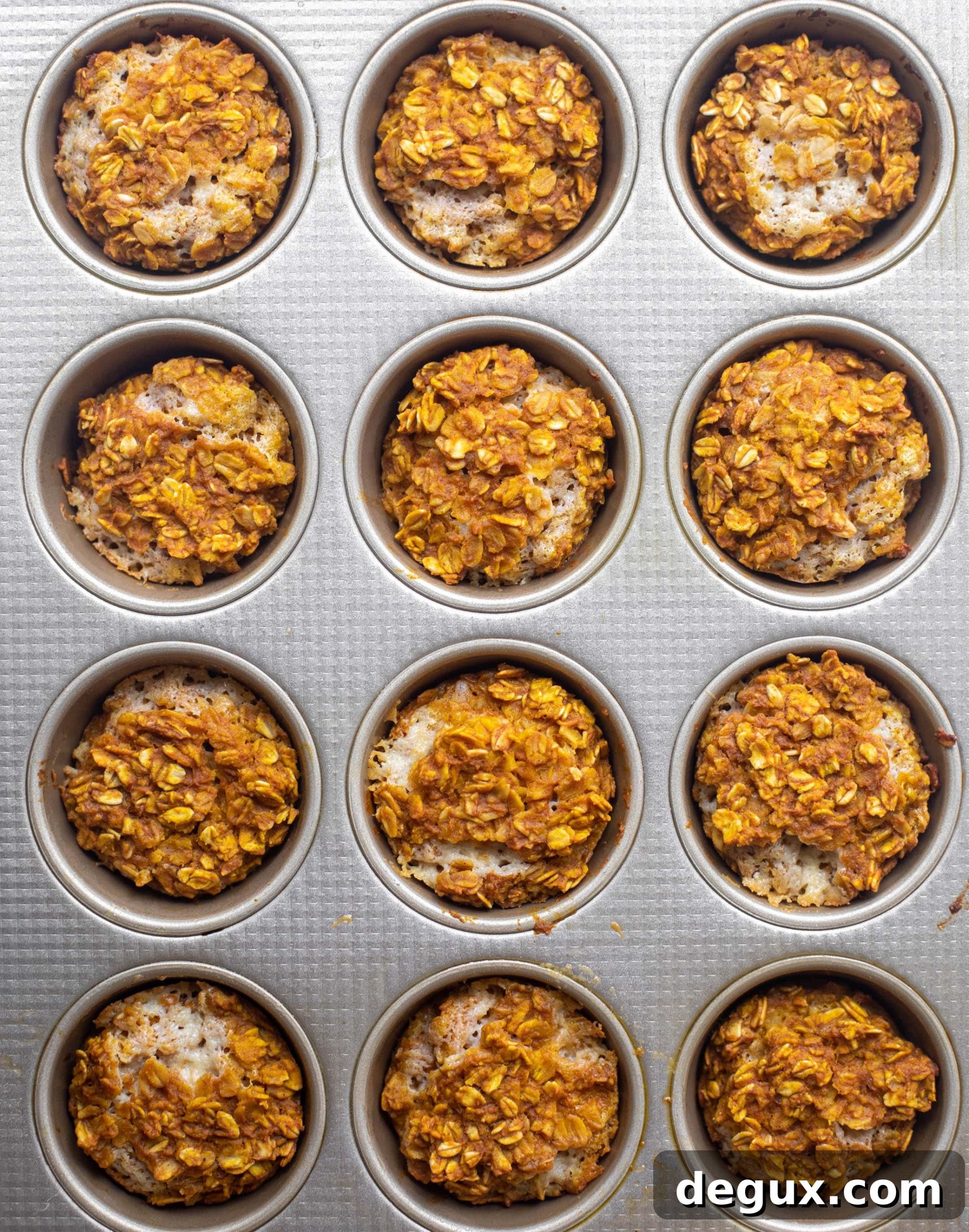 Pumpkin Baked Oatmeal Cups Recipe for Fall Meal Prep 7 pumpkin baked oatmeal cups