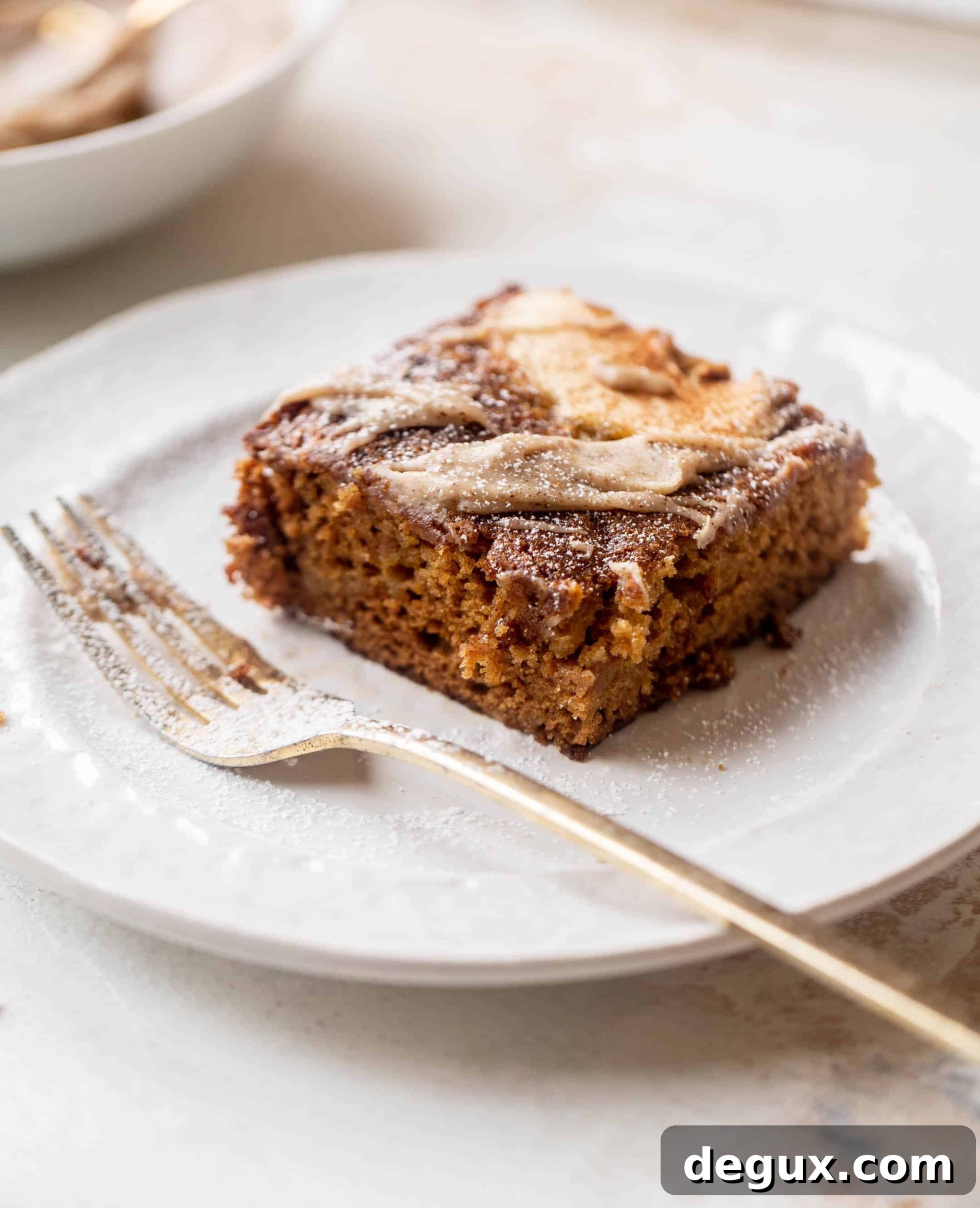 Apple Butter Snack Cake Recipe — Moist Autumn Dessert 9 apple butter snack cake