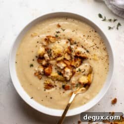 Creamy Cauliflower and White Bean Soup with Mustard Croutons 11 img 90174 10
