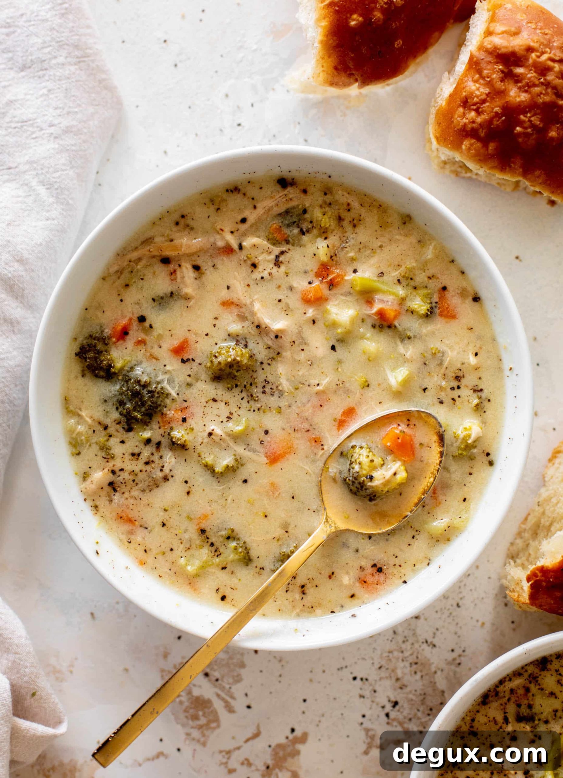 Creamy Chicken and Broccoli Soup Recipe for Comforting Weeknights 10 creamy chicken and broccoli soup